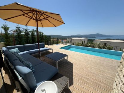 Villa in Tivat, Montenegro for 749 000€ (ID:72976)