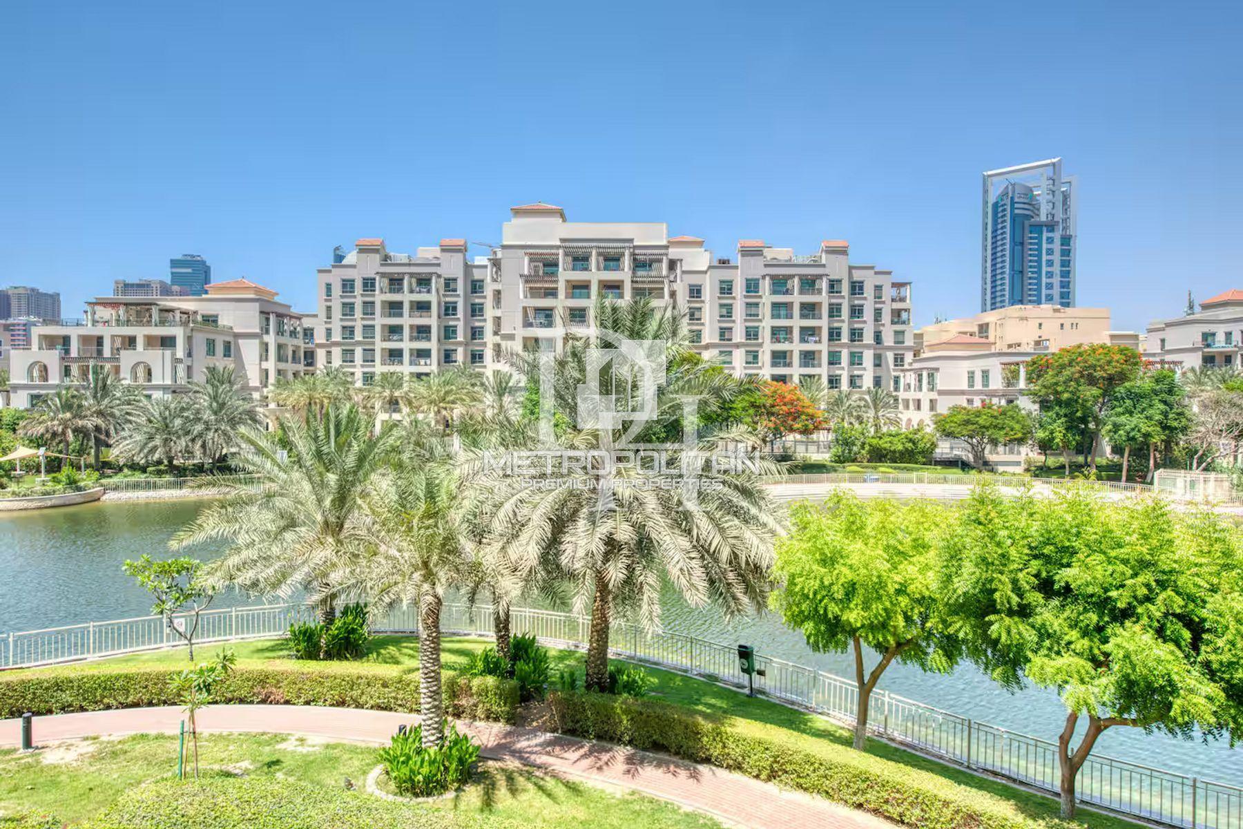 Apartments, UAE, Emirate of Dubai, Dubai, 970 000 Dh photo 1