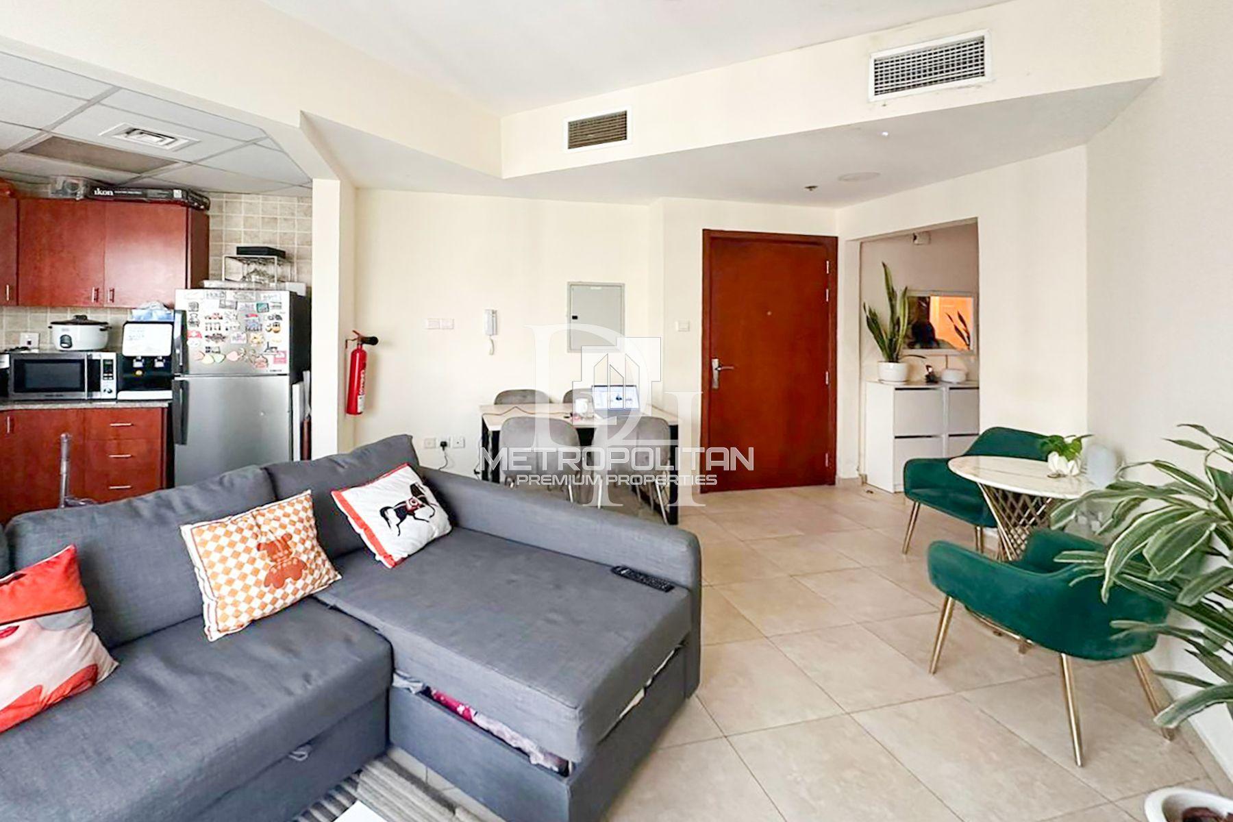 Apartments, UAE, Emirate of Dubai, Dubai, 1 150 000 Dh photo 1