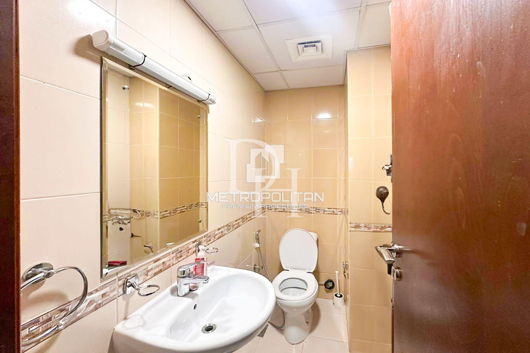 Apartments, UAE, Emirate of Dubai, Dubai, 1 150 000 Dh photo 11