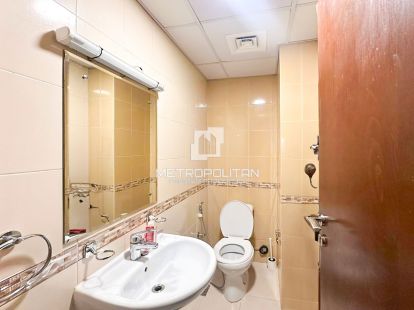 Apartments, UAE, Emirate of Dubai, Dubai, 1 150 000 Dh photo 11