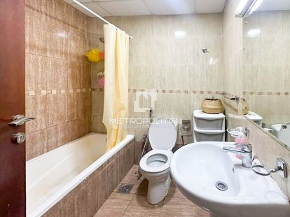 Apartments, UAE, Emirate of Dubai, Dubai, 1 150 000 Dh photo 12