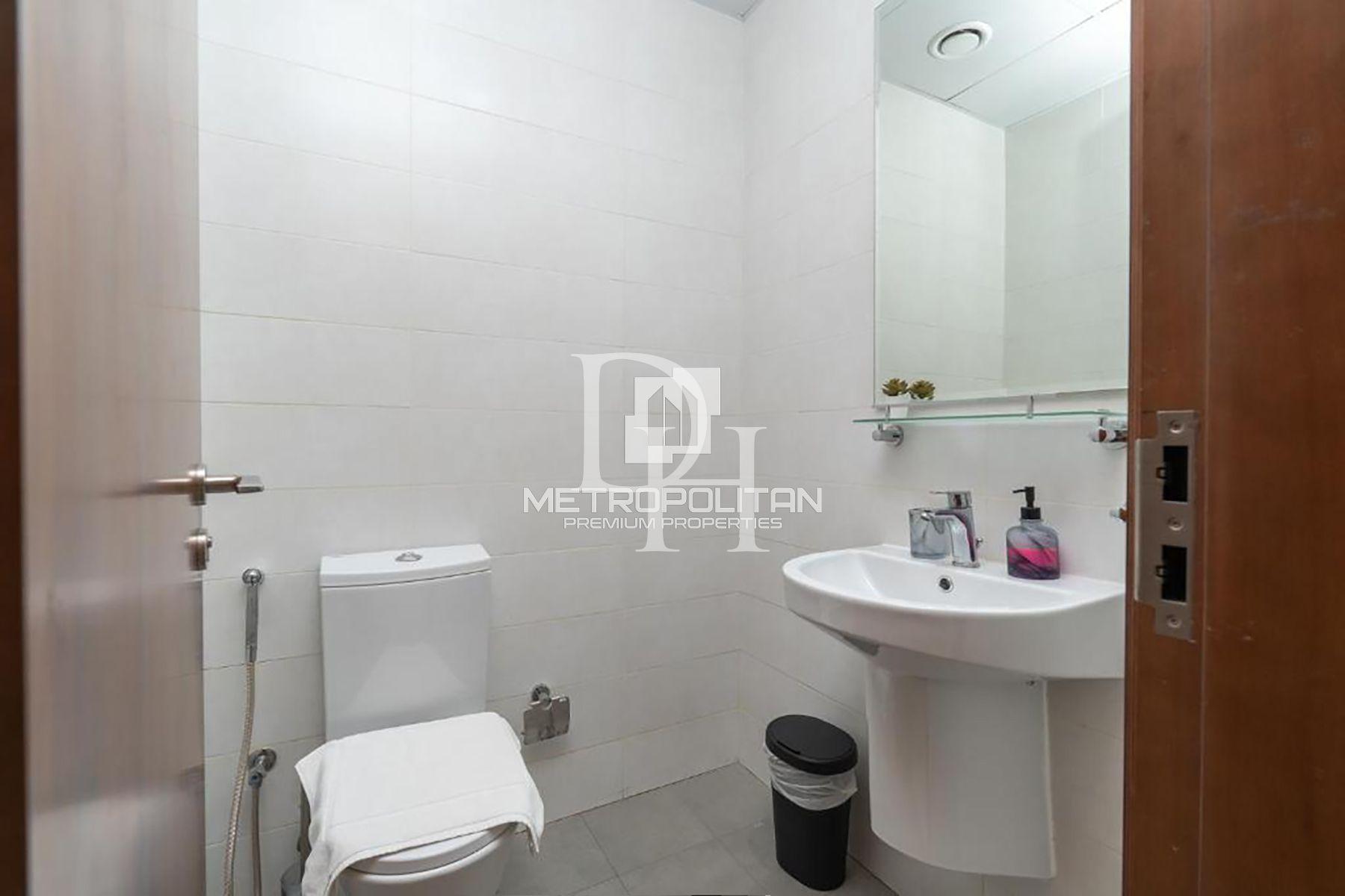 Apartments, UAE, Emirate of Dubai, Downtown Burj Dubai, 2 850 000 Dh photo 10