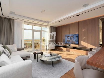 Apartments in Palm Jumeirah, UAE for 20 000 000Dh (ID:73075)