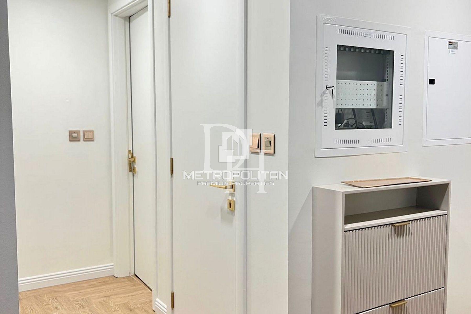 Apartments, UAE, Emirate of Dubai, Dubai, 2 850 000 Dh photo 11