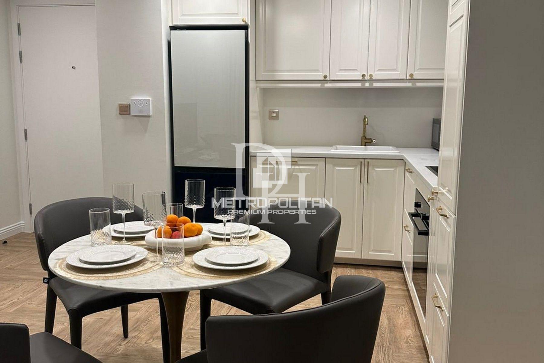 Apartments, UAE, Emirate of Dubai, Dubai, 2 850 000 Dh photo 5