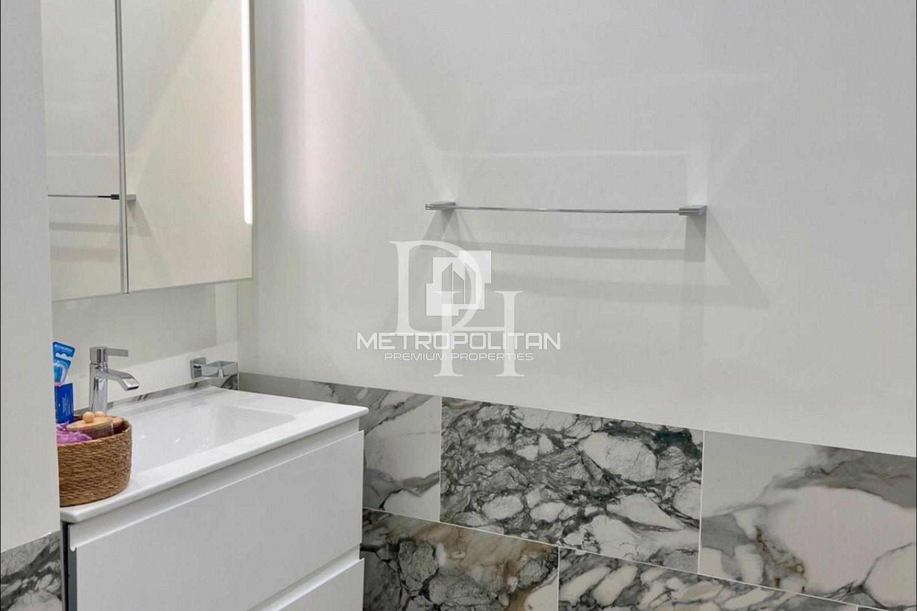 Apartments, UAE, Emirate of Dubai, Dubai, 2 850 000 Dh photo 8