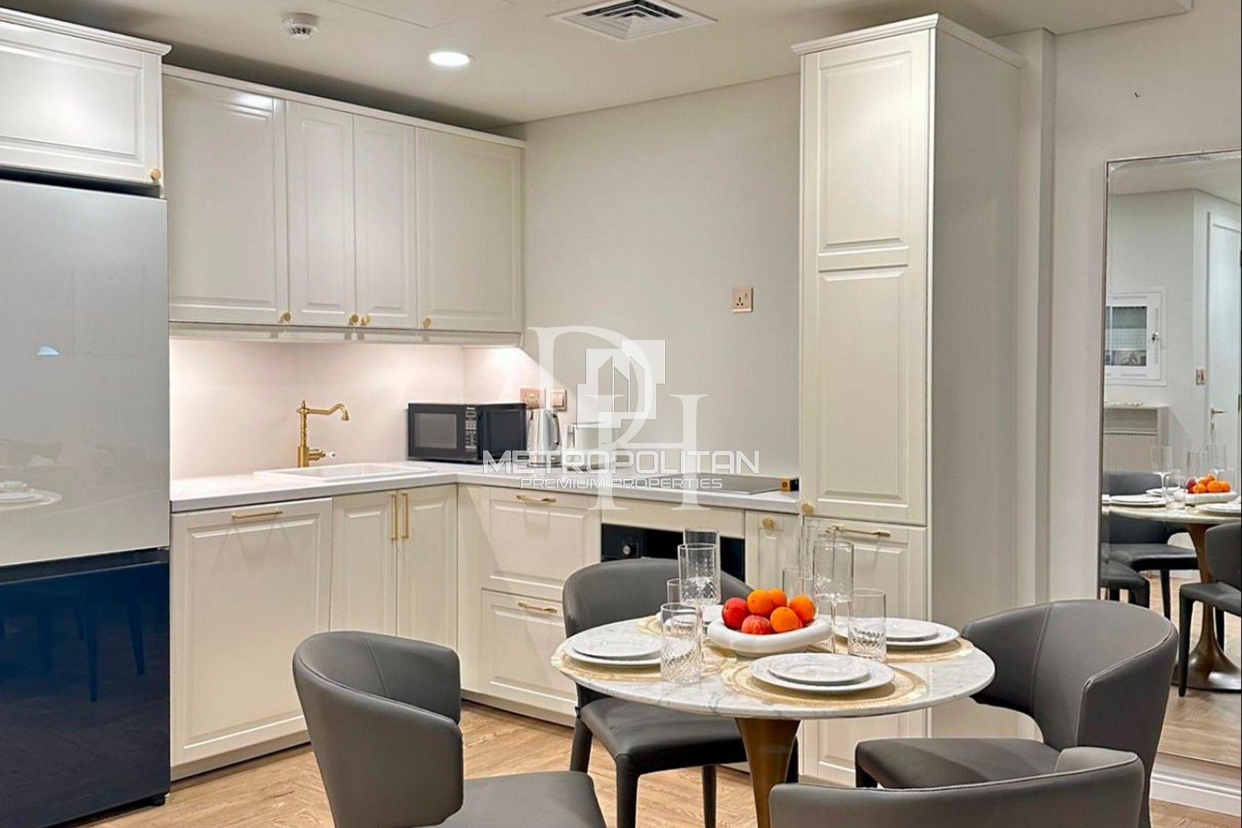 Apartments, UAE, Emirate of Dubai, Dubai, 2 850 000 Dh photo 9