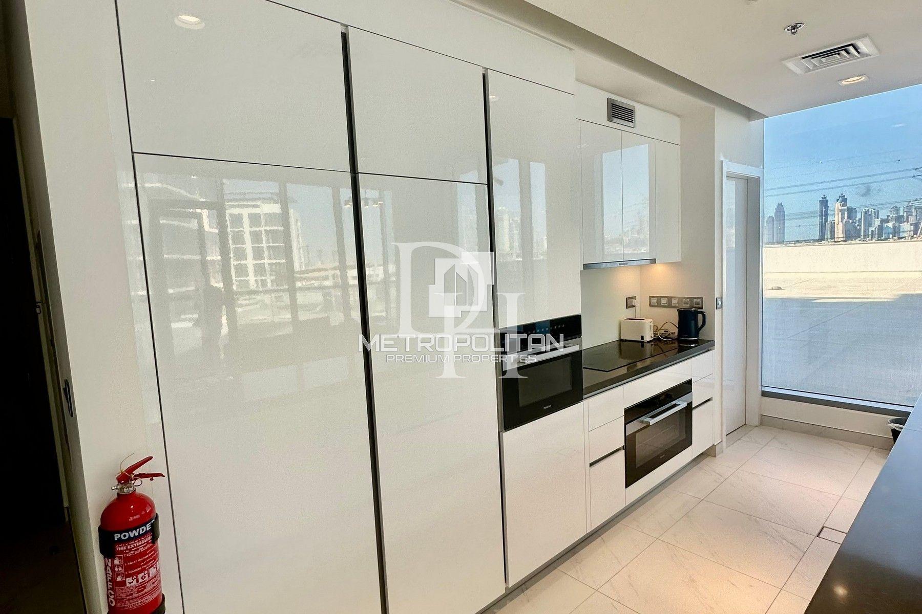 Apartments, UAE, Emirate of Dubai, Dubai, 3 250 000 Dh photo 4