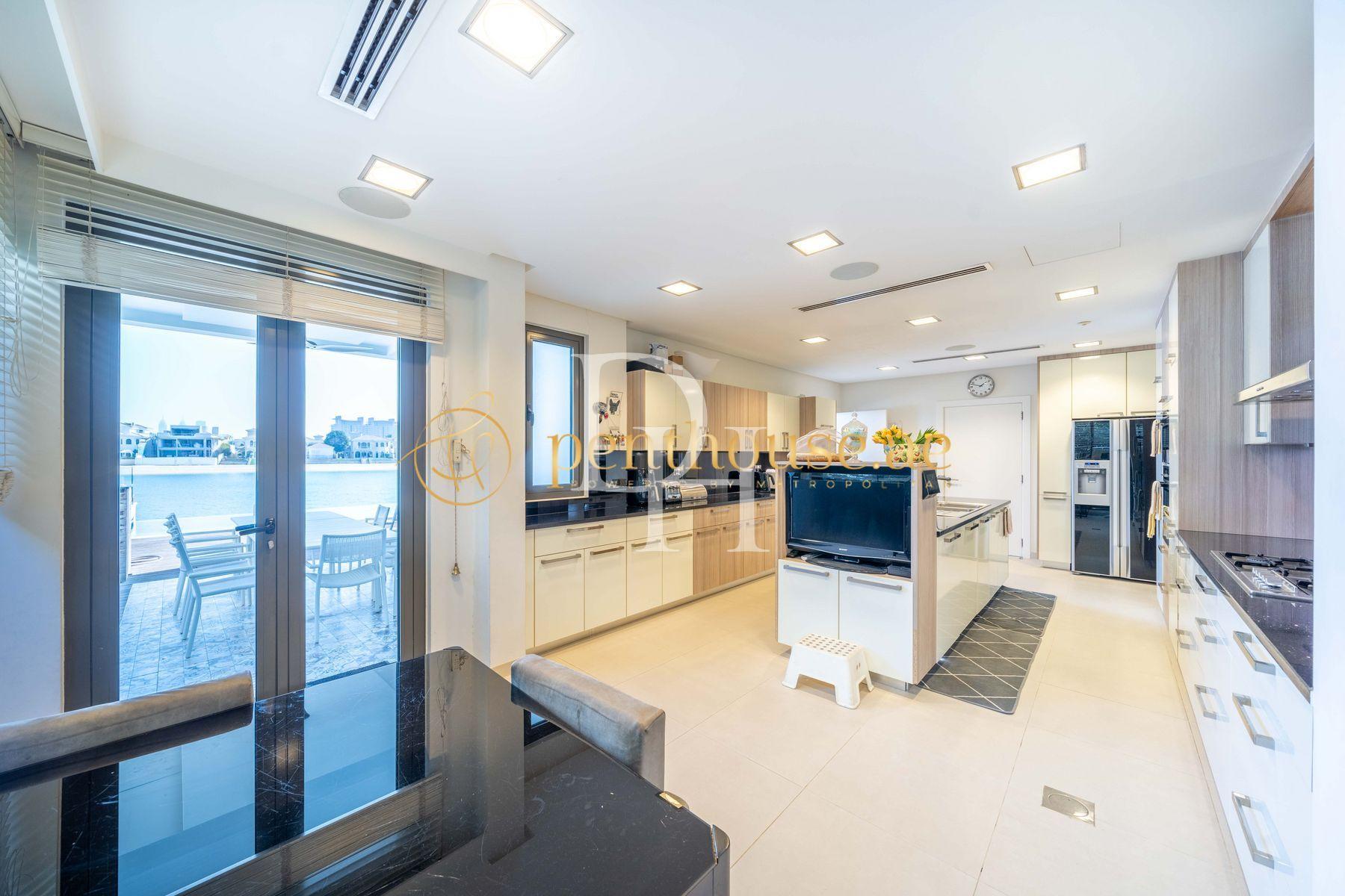 House / Villa, UAE, Emirate of Dubai, Palm Jumeirah, 45 000 000 Dh photo 13