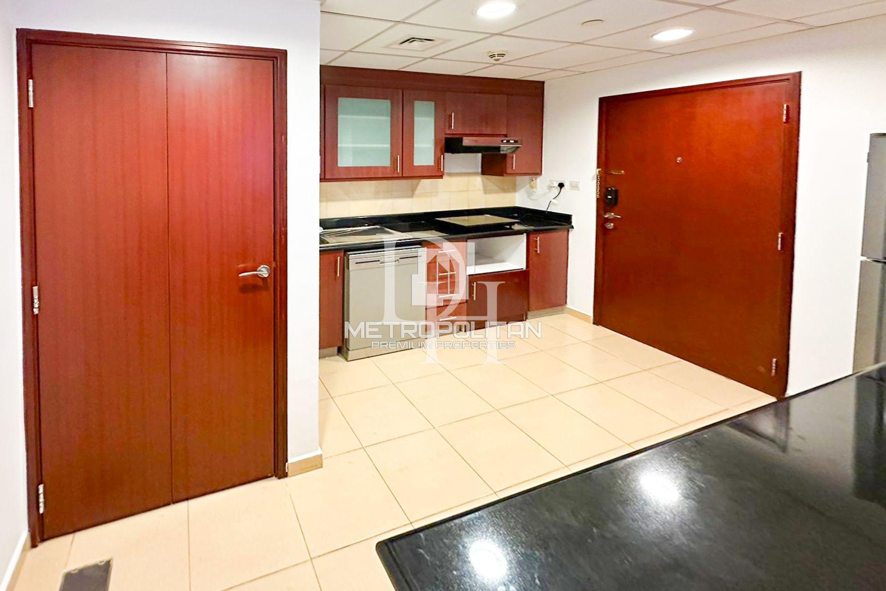 Apartments, UAE, Emirate of Dubai, Jumeirah, 1 945 000 Dh photo 2