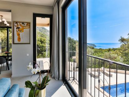 Villa in Becici, Montenegro for 670 000€ (ID:73382)