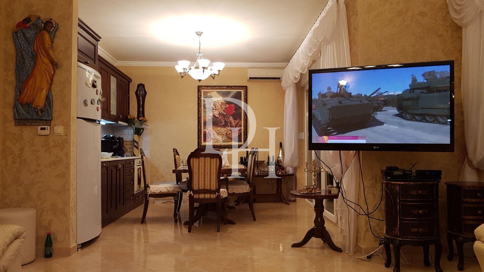 Апартаменты, Черногория, О. Херцег-Нови, Герцег-Нови, 300 000 € фото 10