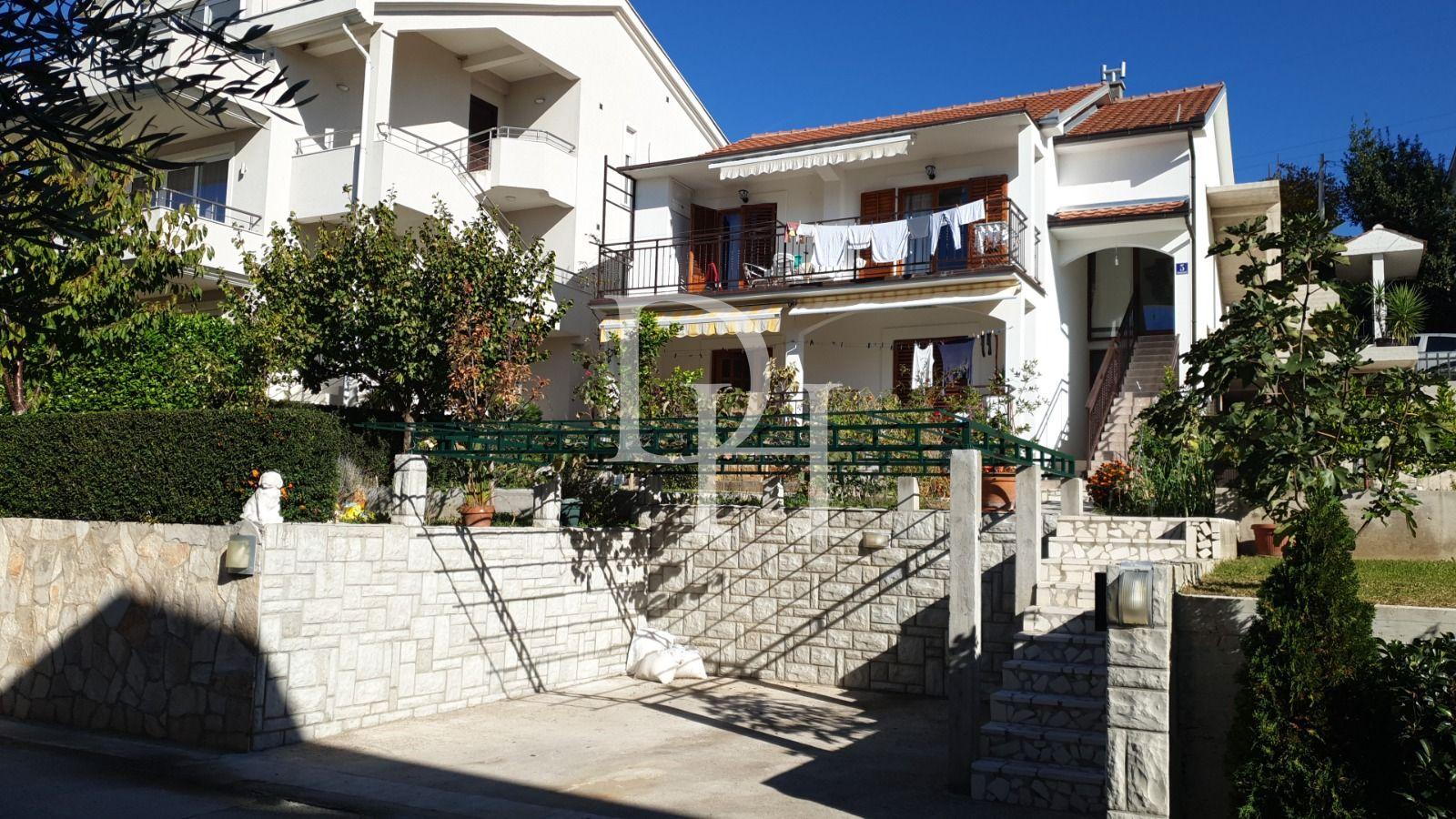 Апартаменты, Черногория, О. Херцег-Нови, Герцег-Нови, 300 000 € фото 13