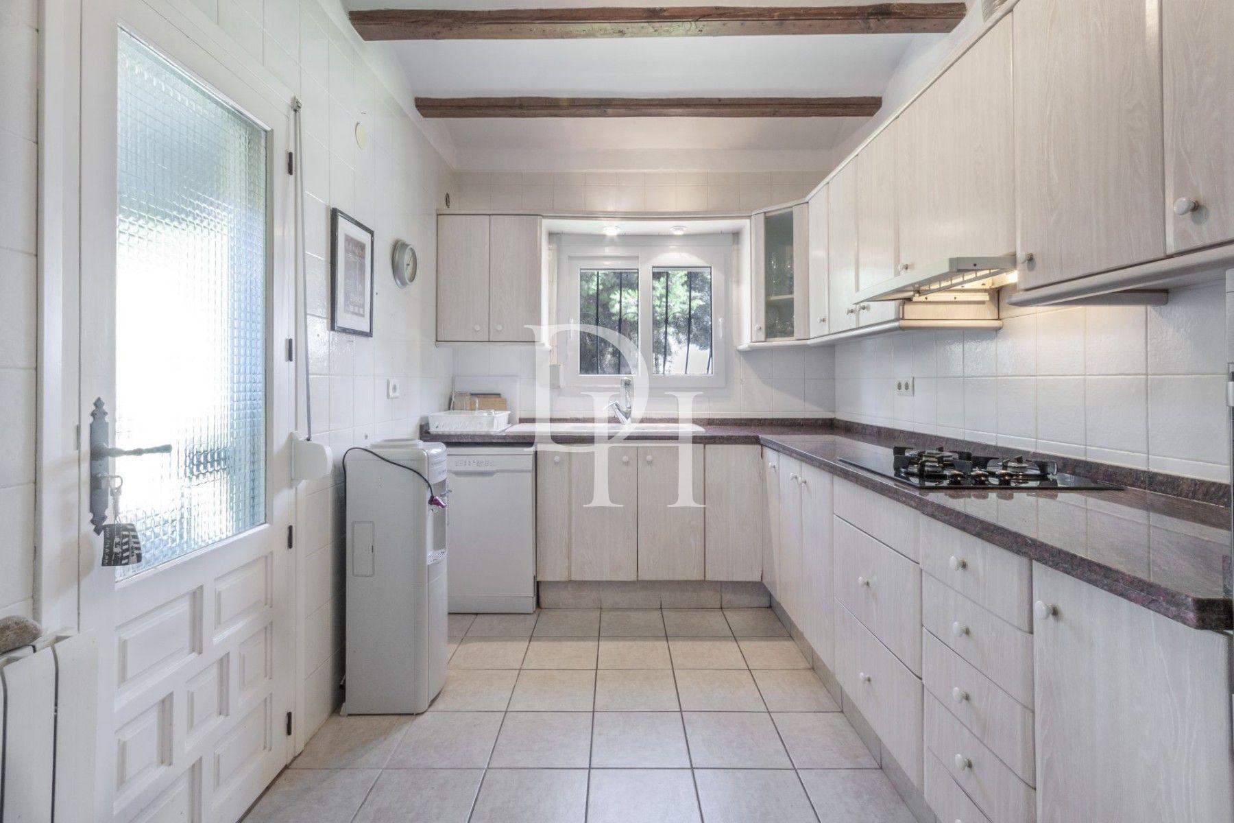 Дом / Вилла, Испания, регион Валенсия, Хавея, 885 000 € фото 6