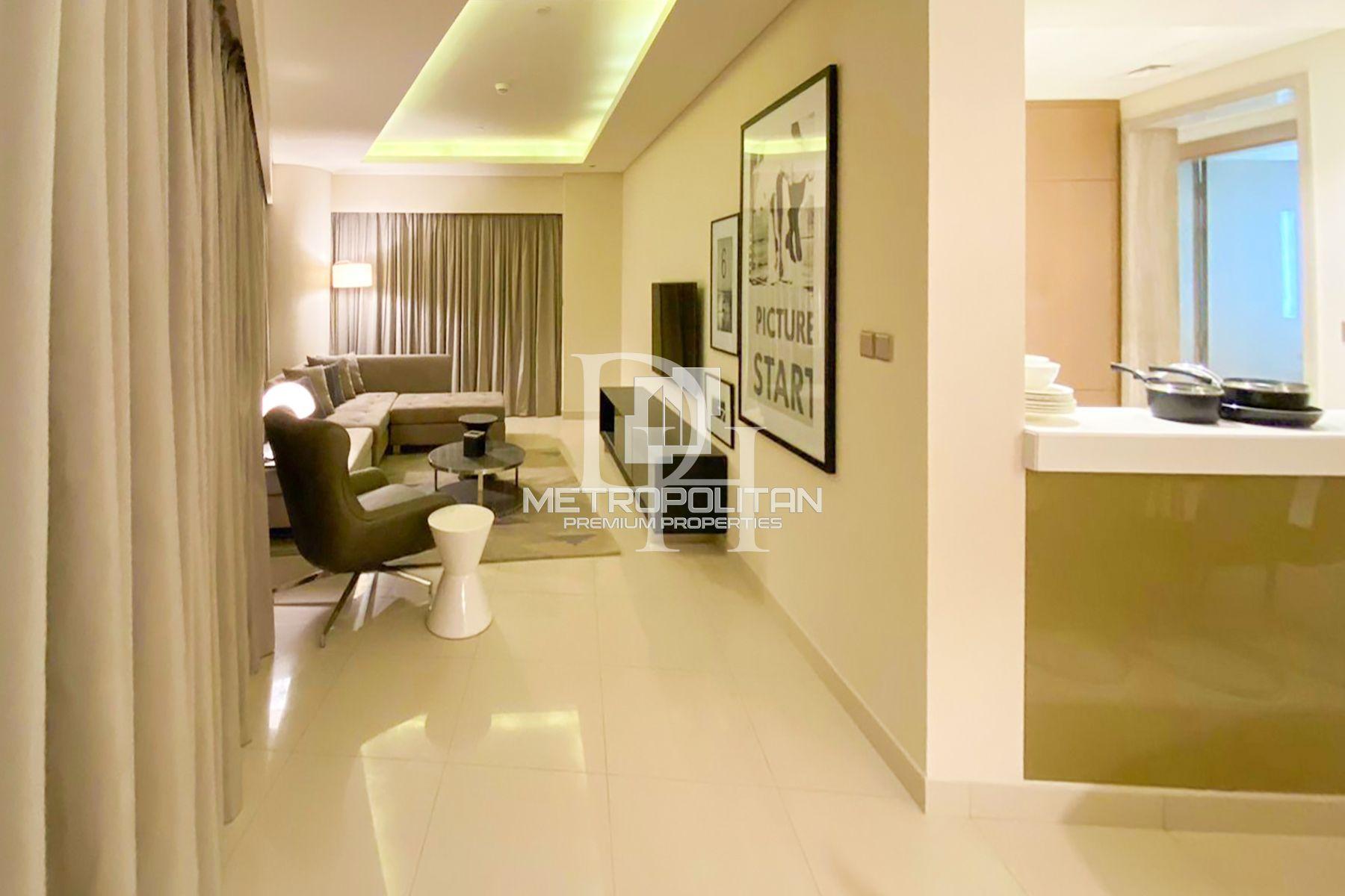 Apartments, UAE, Emirate of Dubai, Dubai, 2 400 000 Dh photo 2