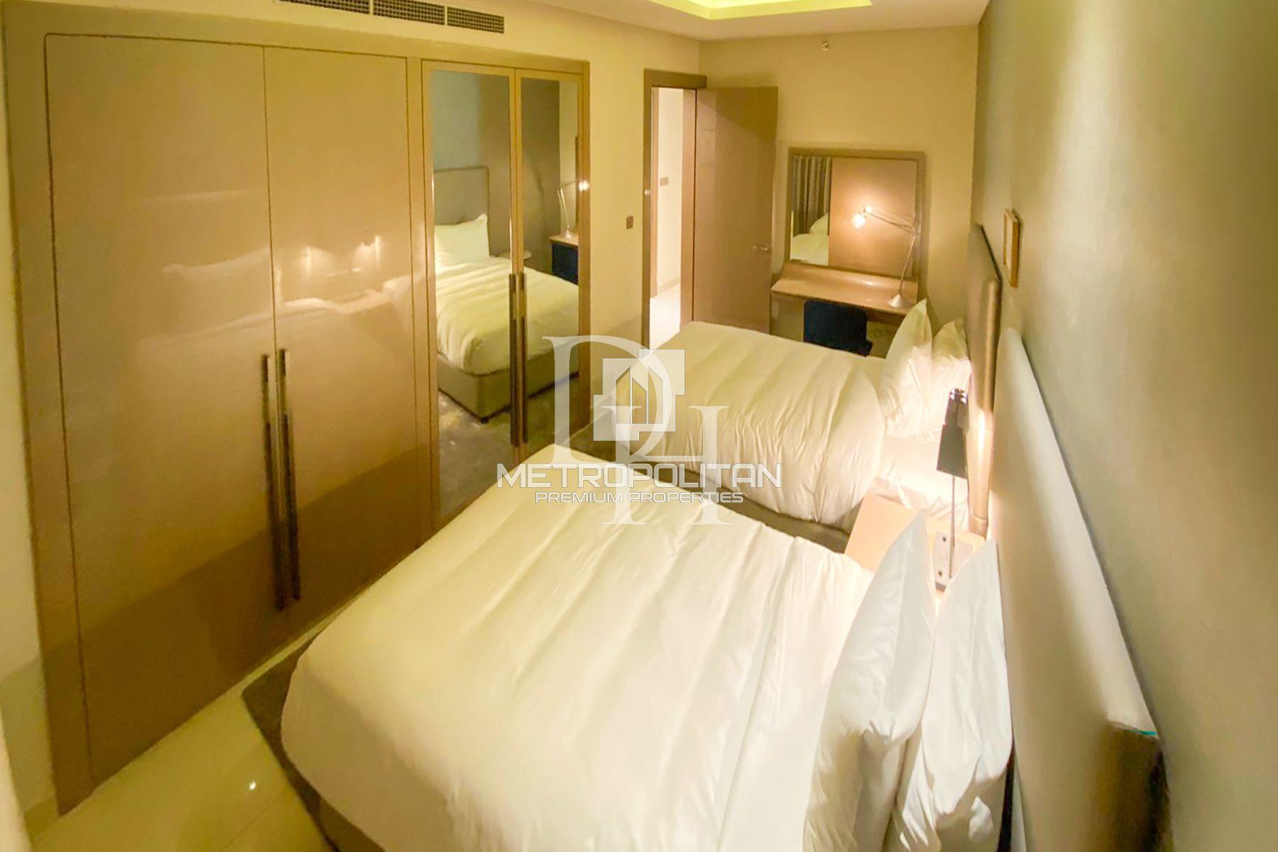 Apartments, UAE, Emirate of Dubai, Dubai, 2 400 000 Dh photo 4