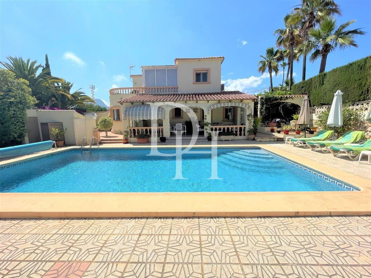 House / Villa, Spain, Valencia region, Calpe, 550 000 € photo 1