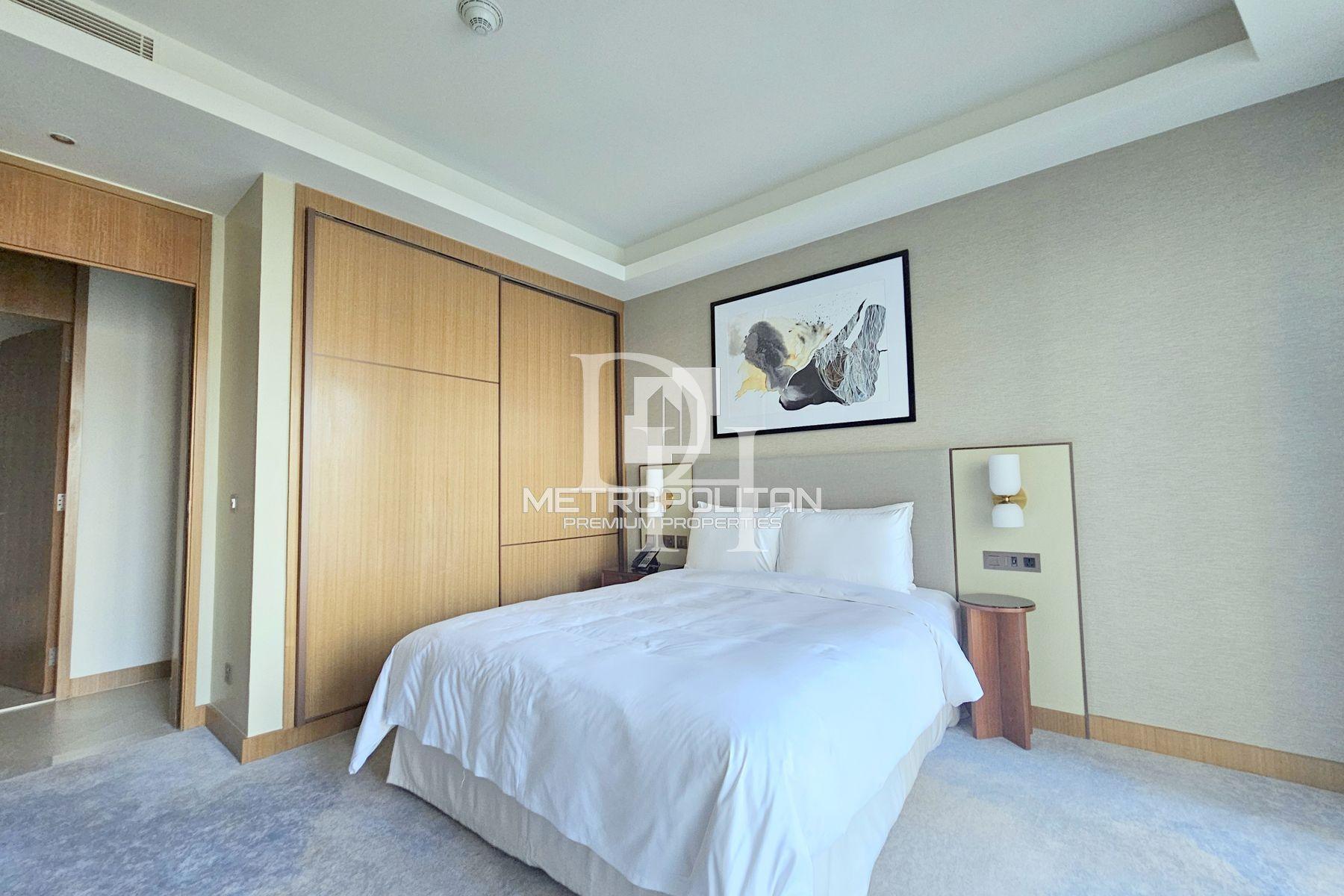 Apartments, UAE, Emirate of Dubai, Downtown Burj Dubai, 8 100 000 Dh photo 12