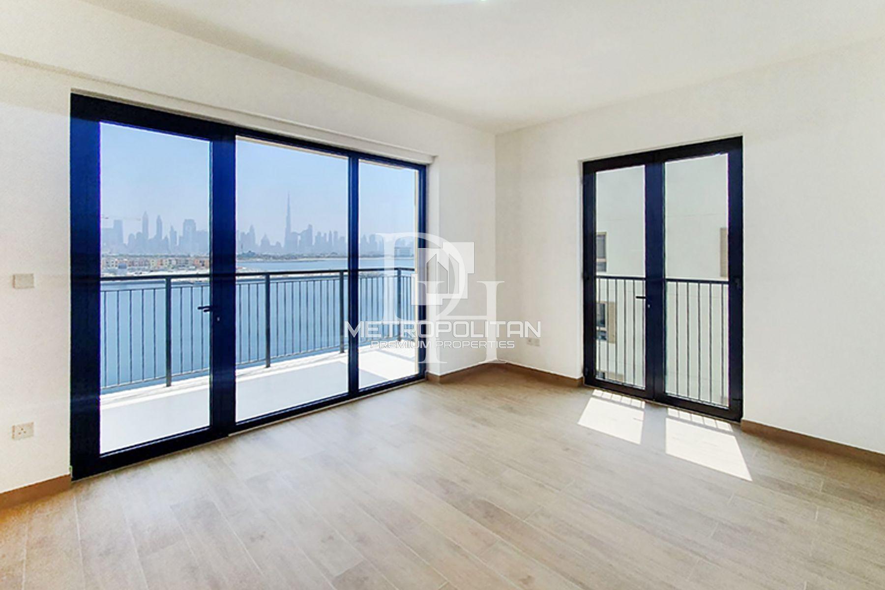 Apartments, UAE, Emirate of Dubai, Jumeirah, 4 550 000 Dh photo 1