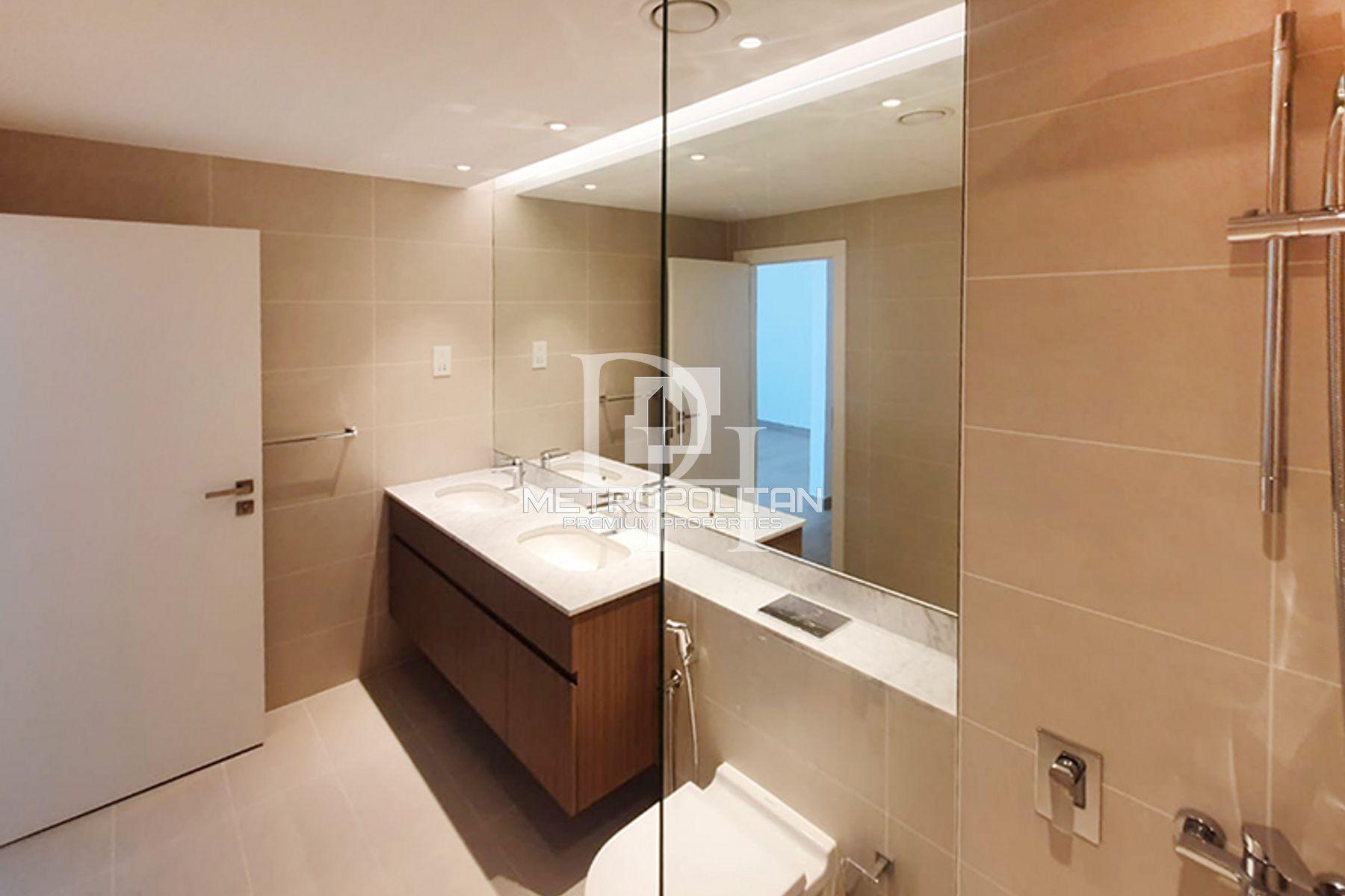 Apartments, UAE, Emirate of Dubai, Jumeirah, 4 550 000 Dh photo 10