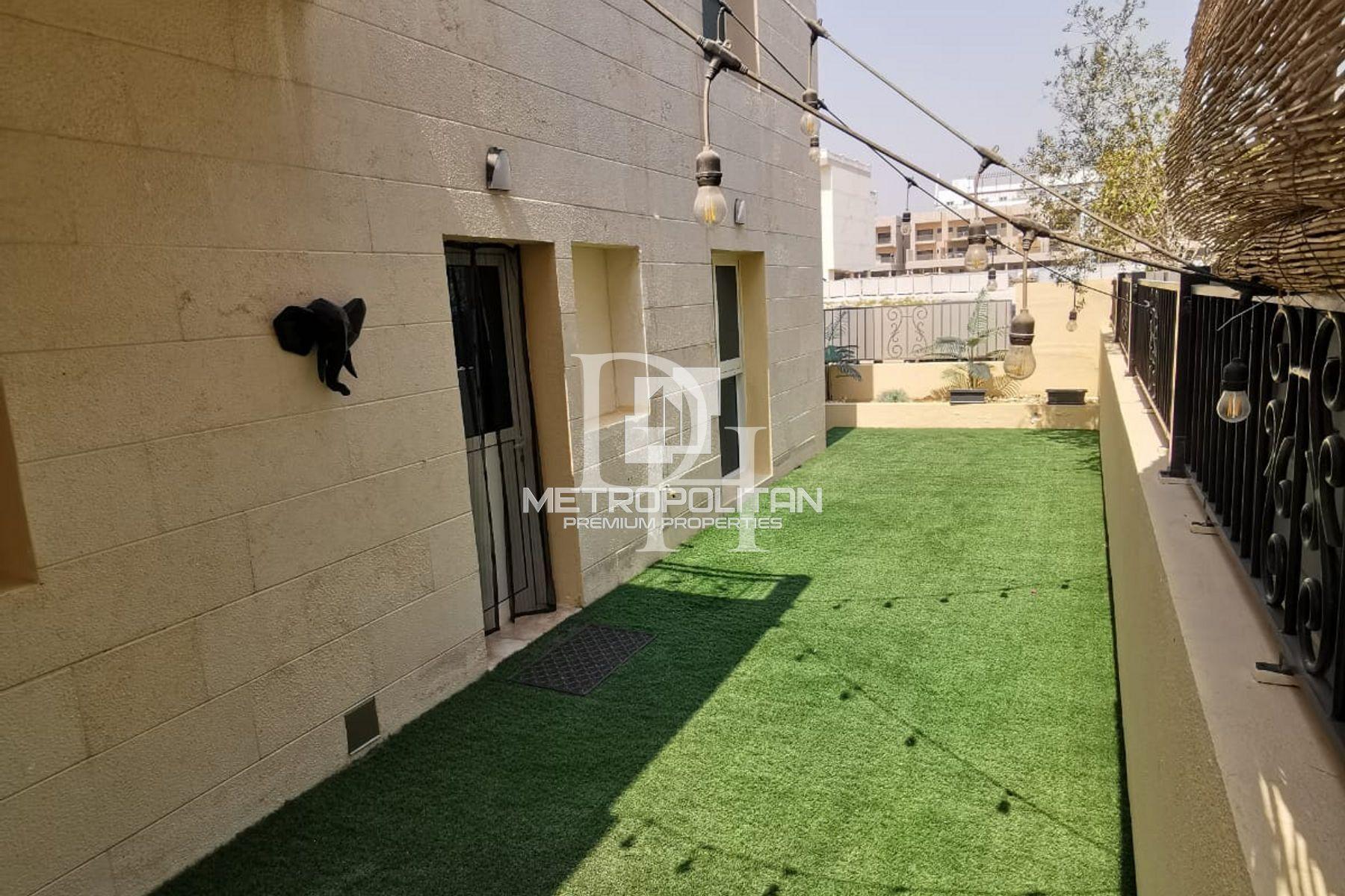 House / Townhouse, UAE, Emirate of Dubai, Jumeirah, 2 900 000 Dh photo 2