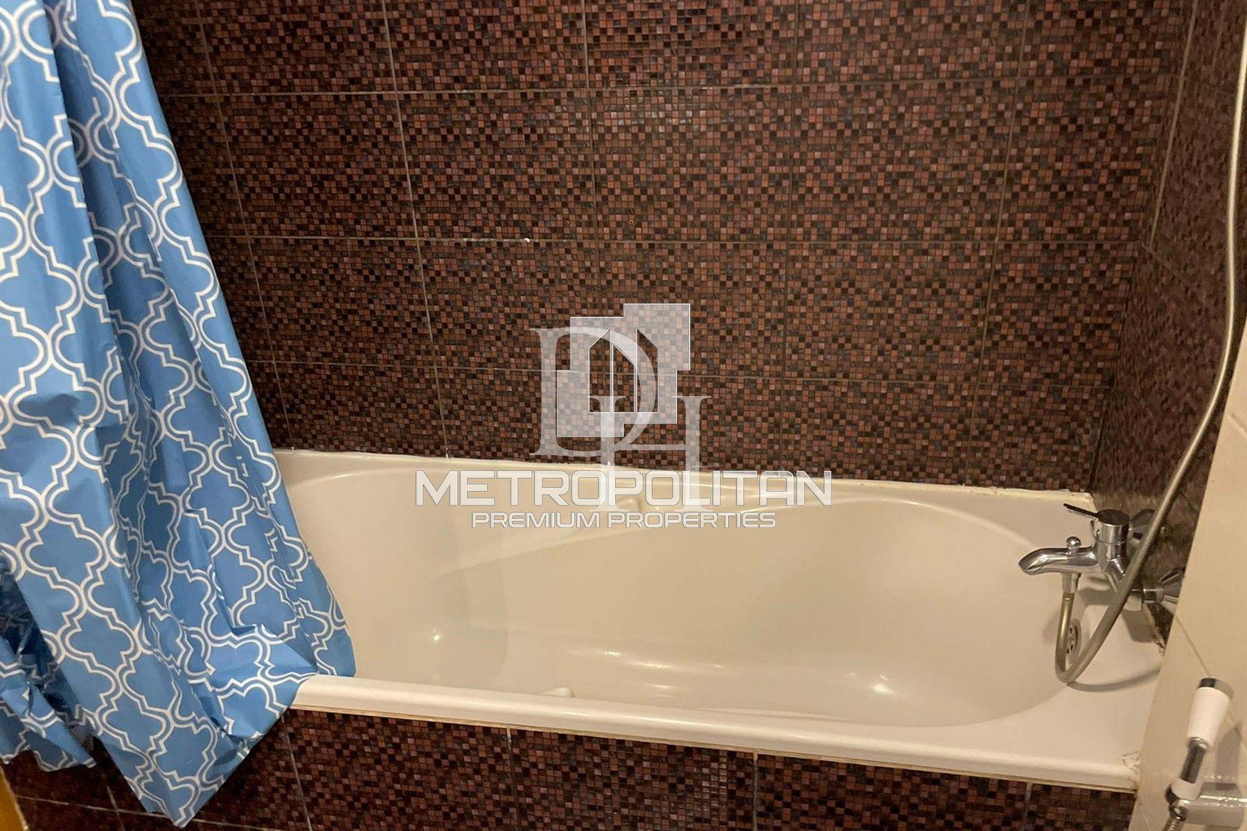 Apartments, UAE, Emirate of Dubai, Dubai Marina, 1 350 000 Dh photo 12