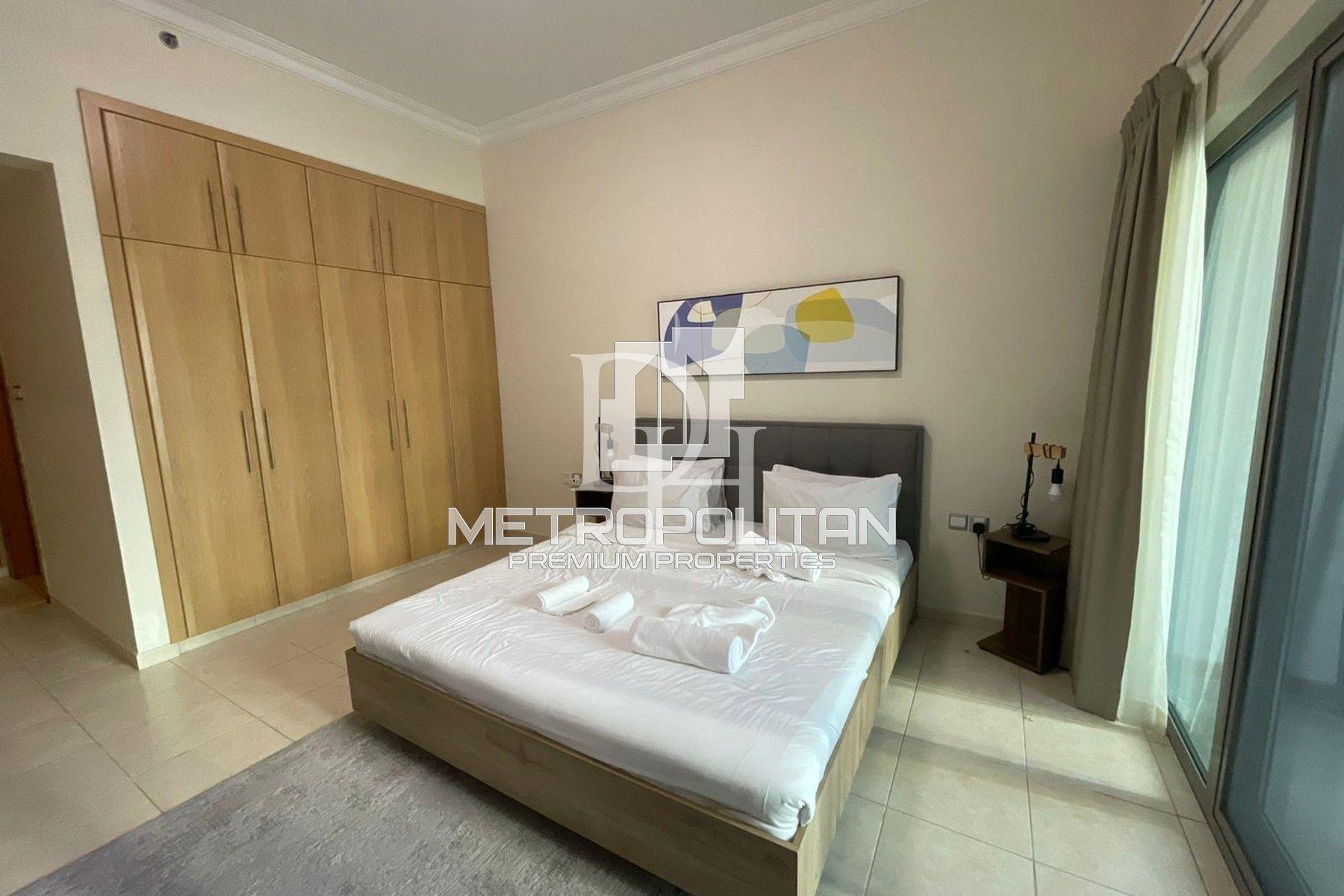 Apartments, UAE, Emirate of Dubai, Dubai Marina, 1 350 000 Dh photo 6