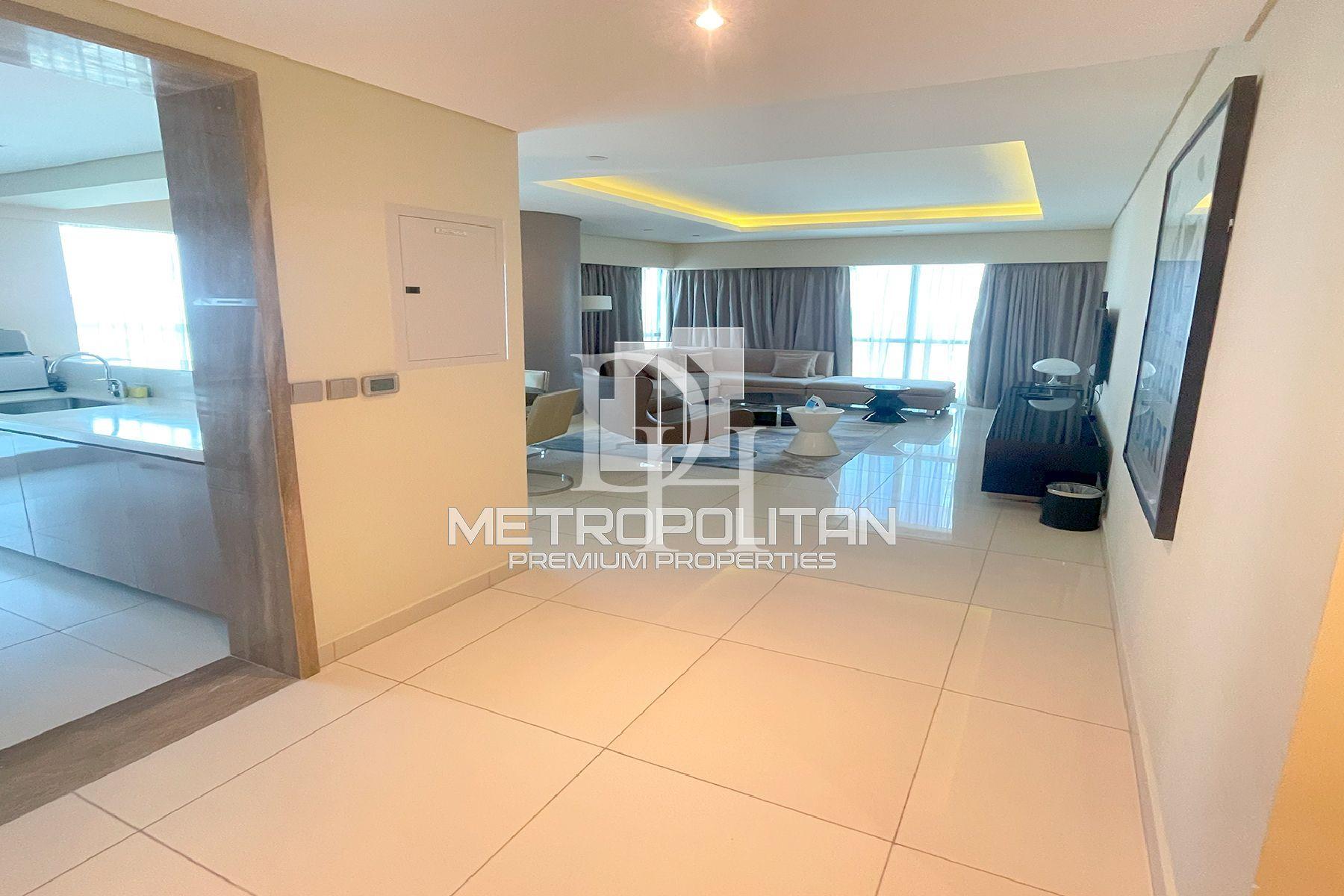 Apartments, UAE, Emirate of Dubai, Dubai, 2 700 000 Dh photo 4
