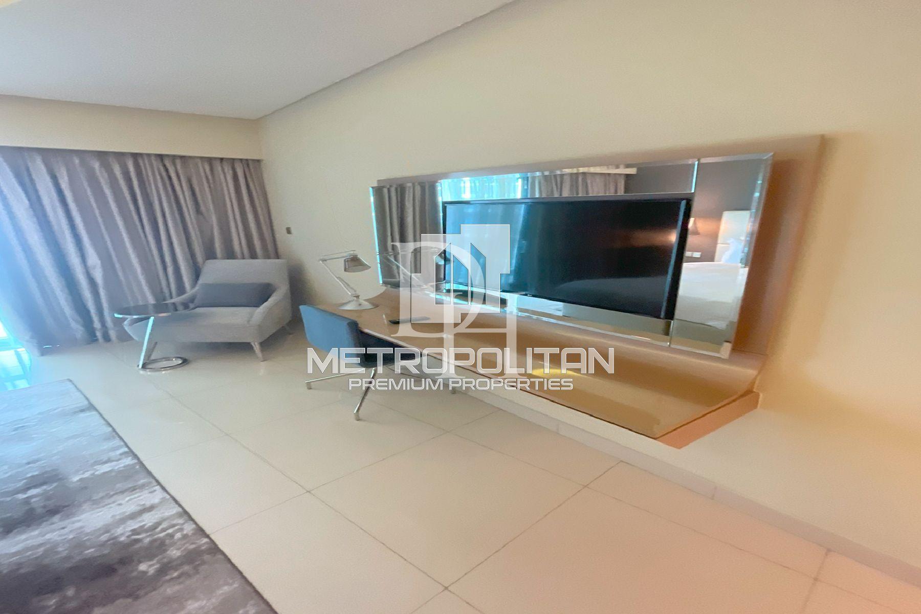 Apartments, UAE, Emirate of Dubai, Dubai, 2 700 000 Dh photo 8