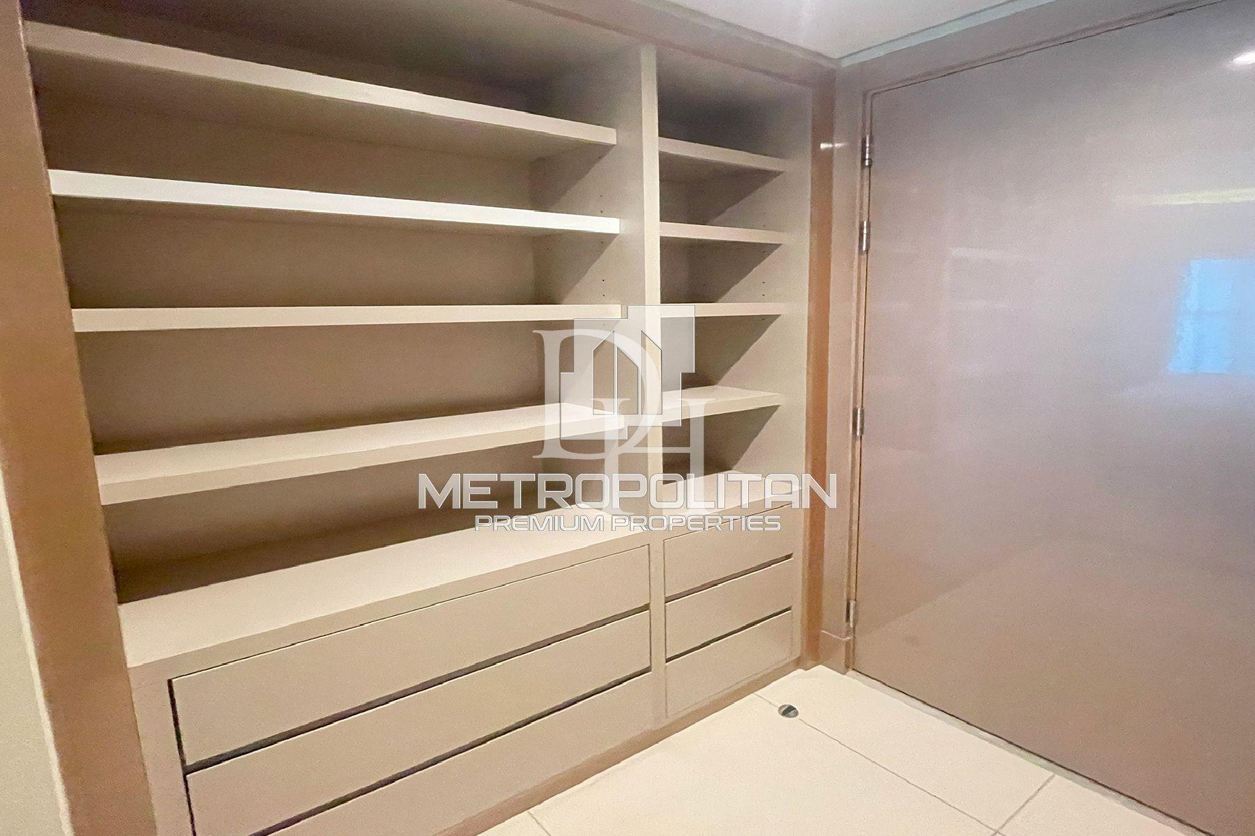 Apartments, UAE, Emirate of Dubai, Dubai, 2 700 000 Dh photo 9