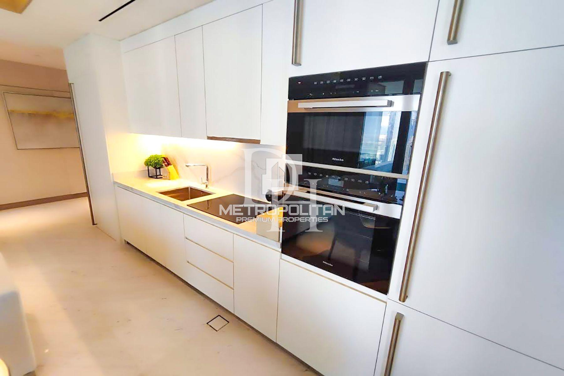 Apartments, UAE, Emirate of Dubai, Jumeirah, 8 790 000 Dh photo 4