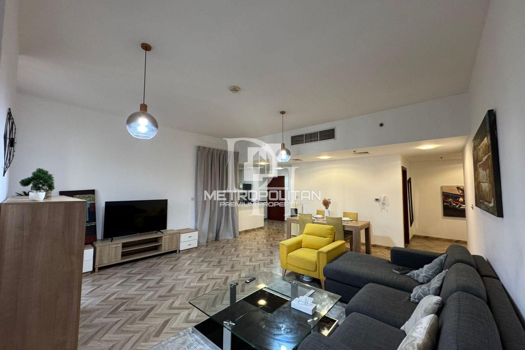 Apartments, UAE, Emirate of Dubai, Jumeirah, 1 650 000 Dh photo 10