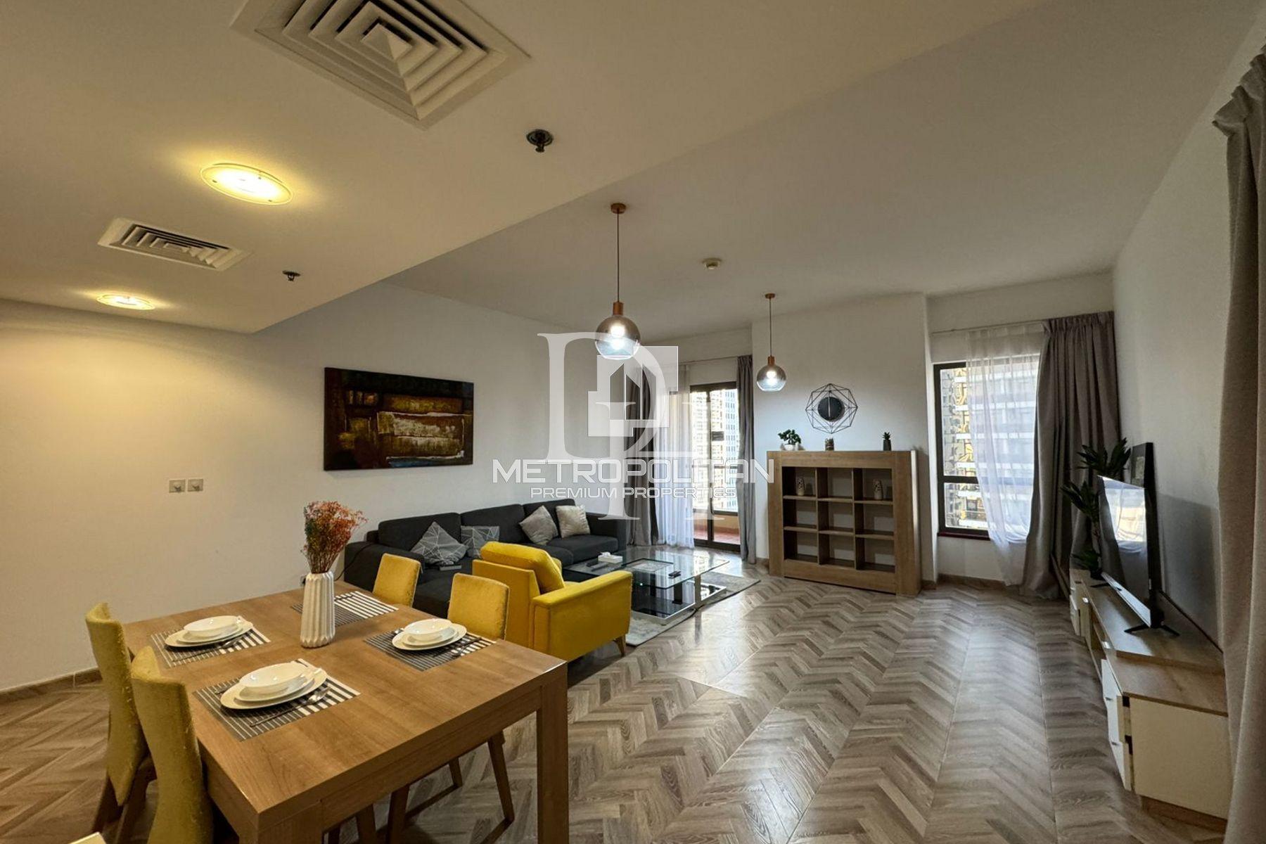 Apartments, UAE, Emirate of Dubai, Jumeirah, 1 650 000 Dh photo 2