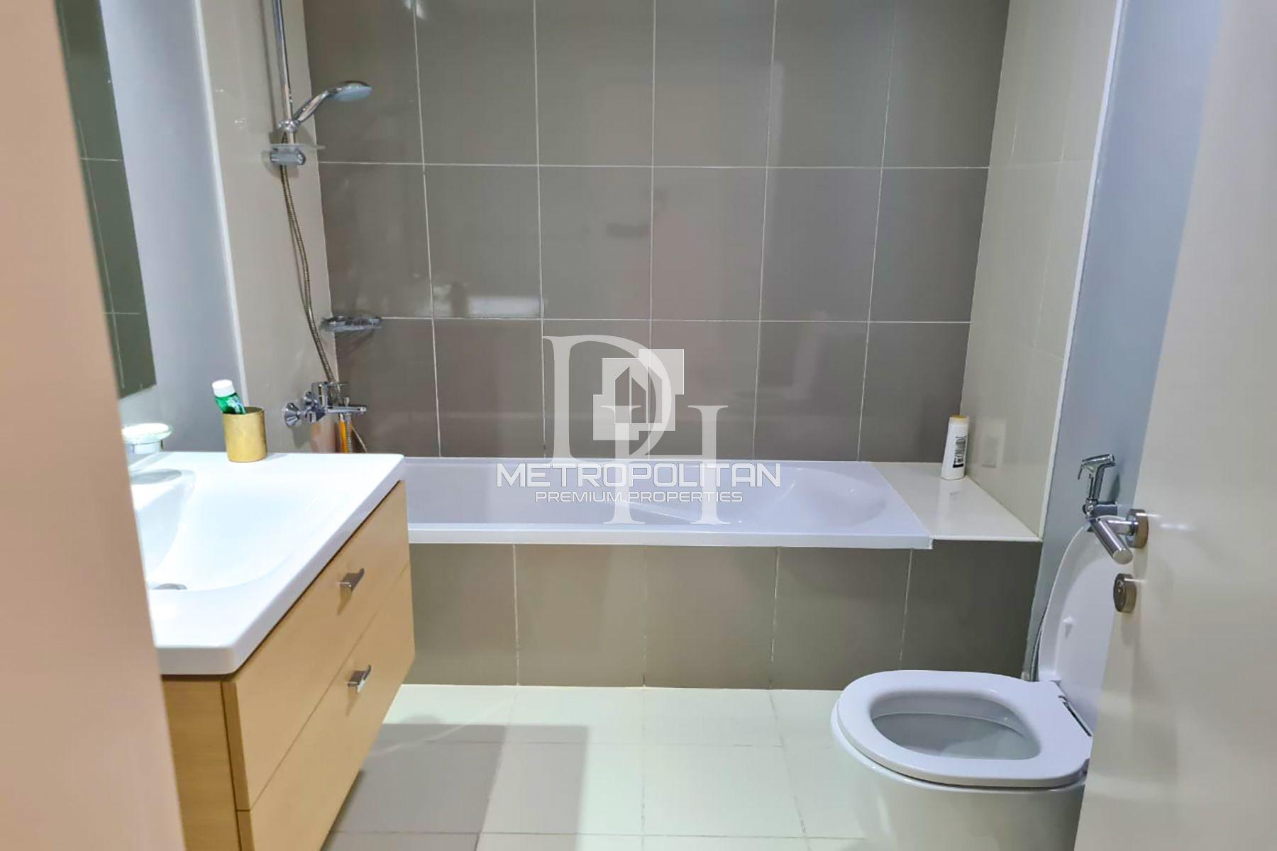 Apartments, UAE, Emirate of Dubai, Dubai, 2 100 000 Dh photo 10