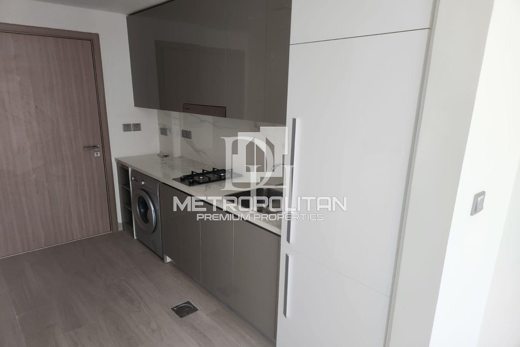 Apartments, UAE, Emirate of Dubai, Dubai, 750 000 Dh photo 6