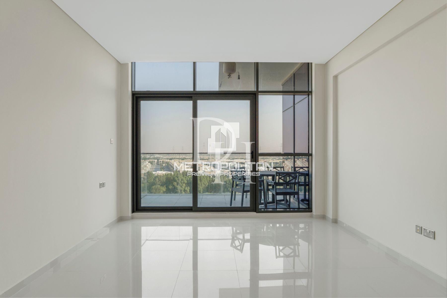 Apartments, UAE, Emirate of Dubai, Dubai, 645 000 Dh photo 1