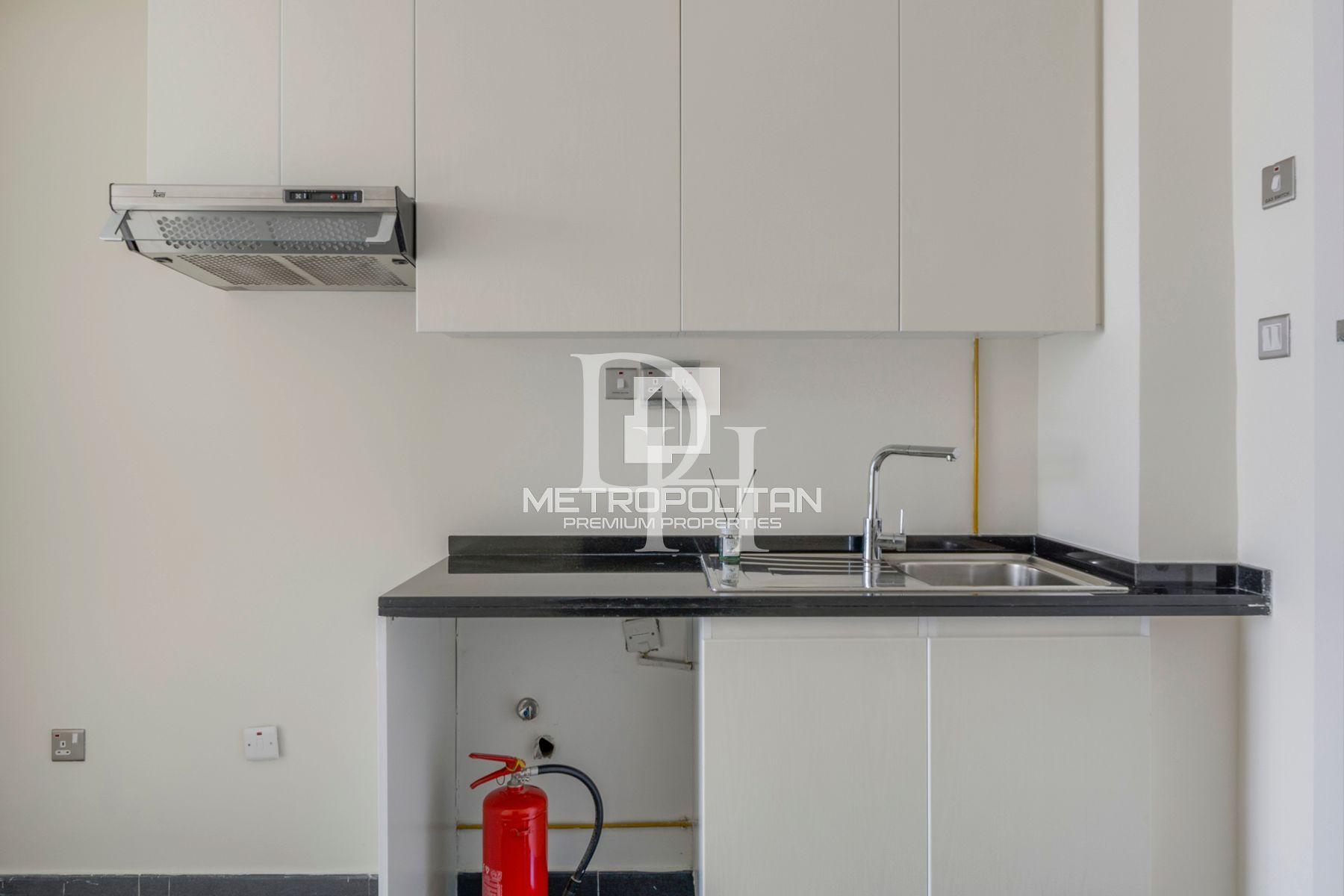 Apartments, UAE, Emirate of Dubai, Dubai, 645 000 Dh photo 11