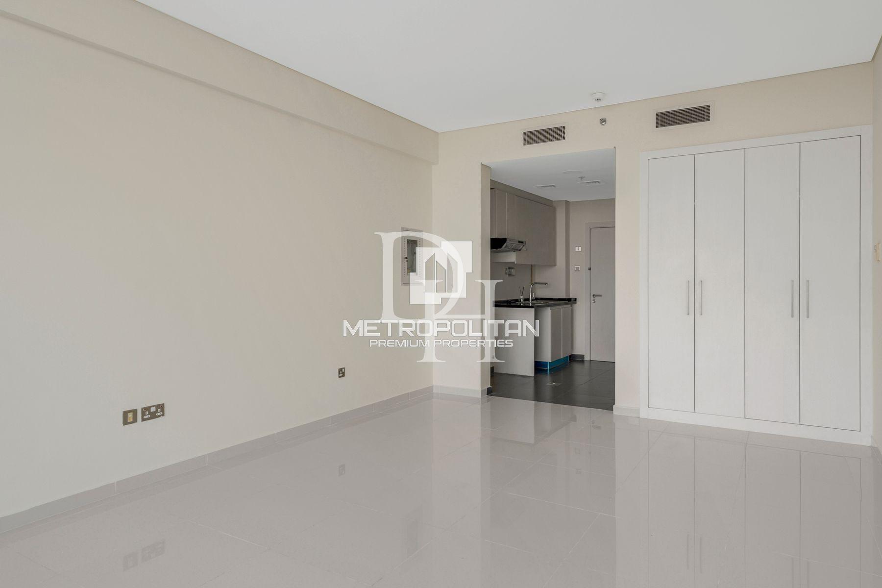 Apartments, UAE, Emirate of Dubai, Dubai, 645 000 Dh photo 8