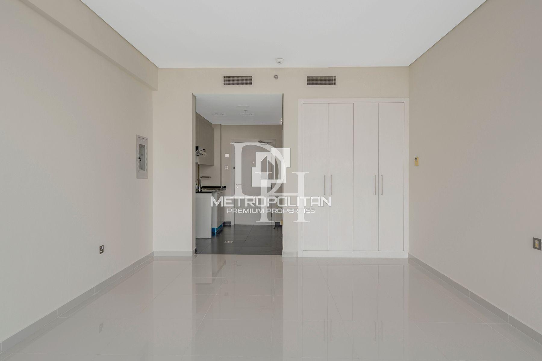 Apartments, UAE, Emirate of Dubai, Dubai, 645 000 Dh photo 9