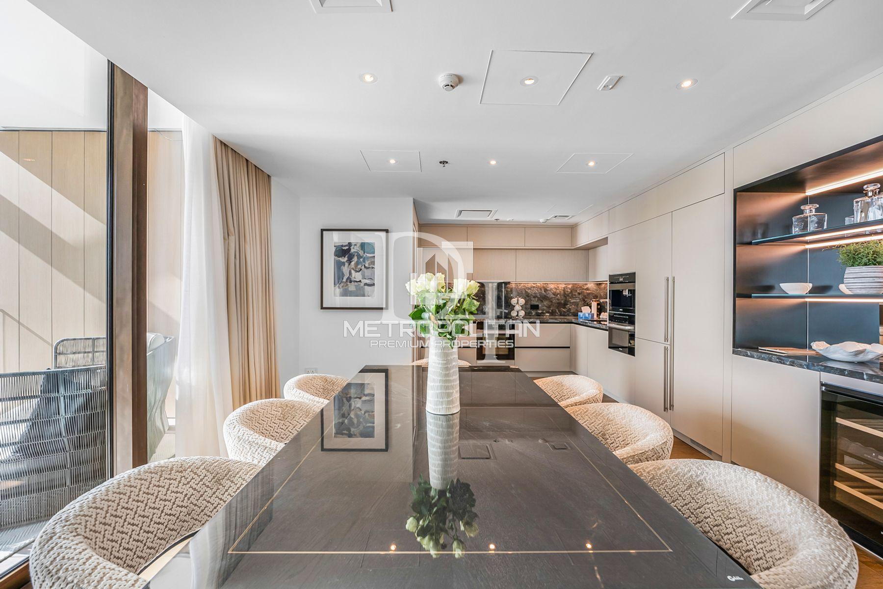 Apartments, UAE, Emirate of Dubai, Jumeirah, 26 000 000 Dh photo 11