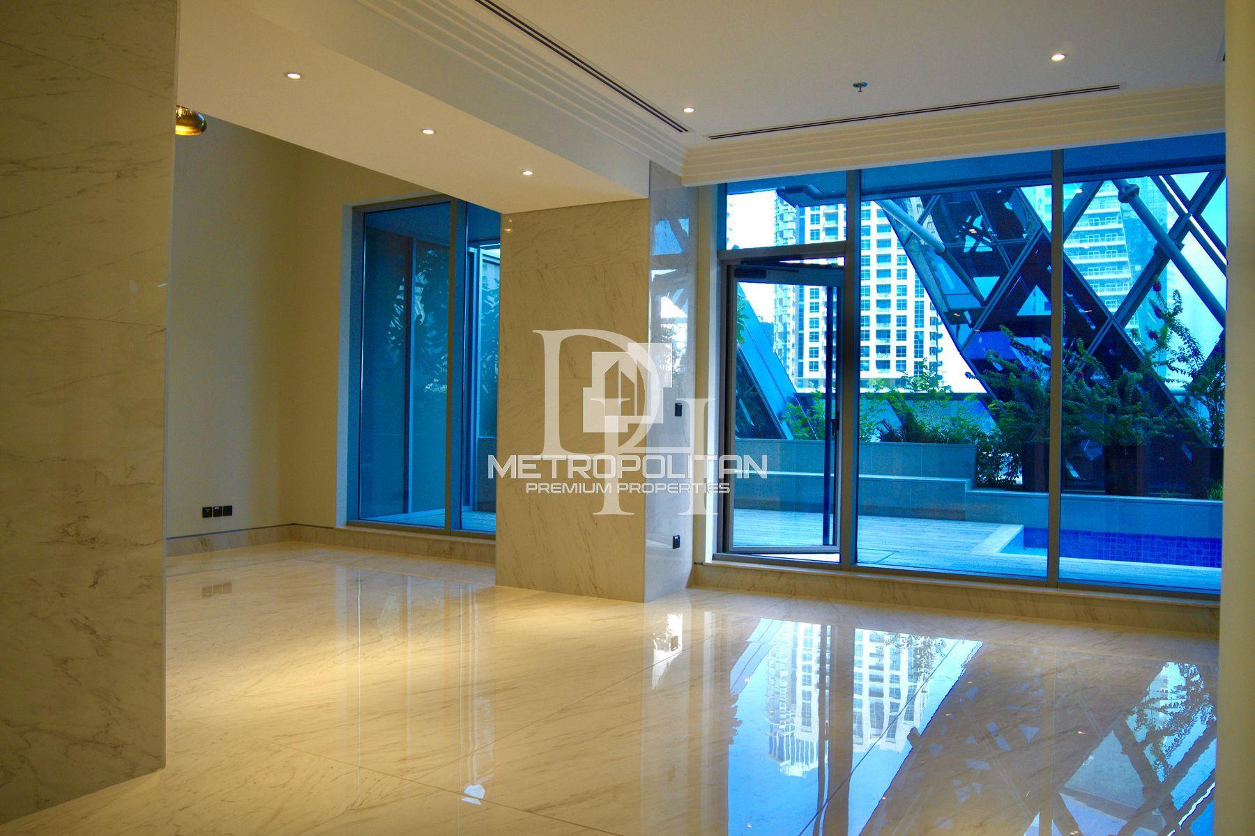 Apartments, UAE, Emirate of Dubai, Dubai, 12 850 000 Dh photo 1