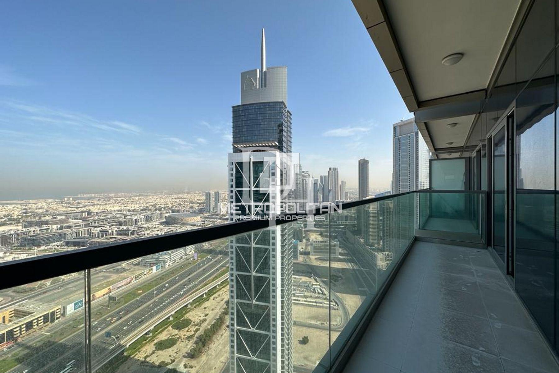 Apartments, UAE, Emirate of Dubai, Dubai, 3 000 000 Dh photo 1