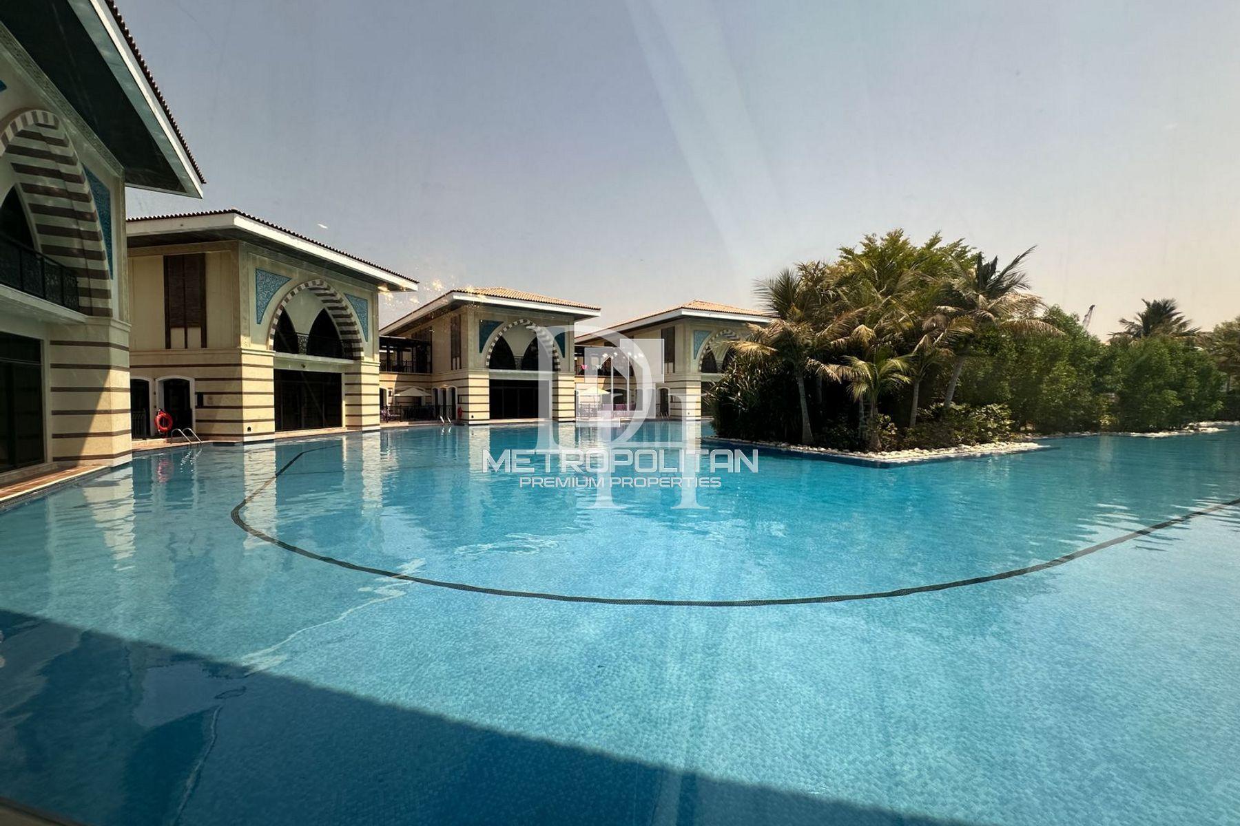 House / Villa, UAE, Emirate of Dubai, Palm Jumeirah, 27 000 000 Dh photo 13