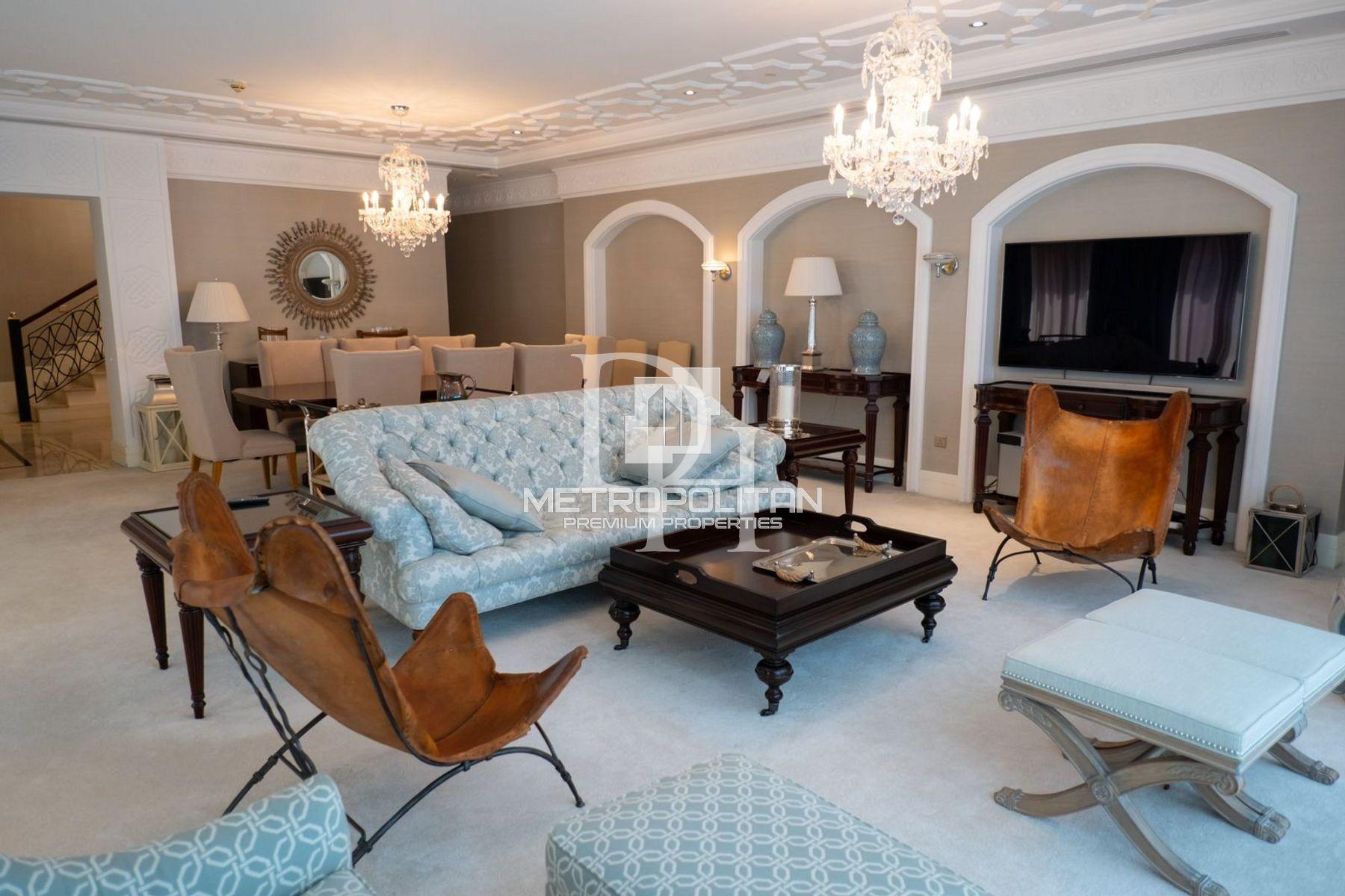 House / Villa, UAE, Emirate of Dubai, Palm Jumeirah, 27 000 000 Dh photo 2
