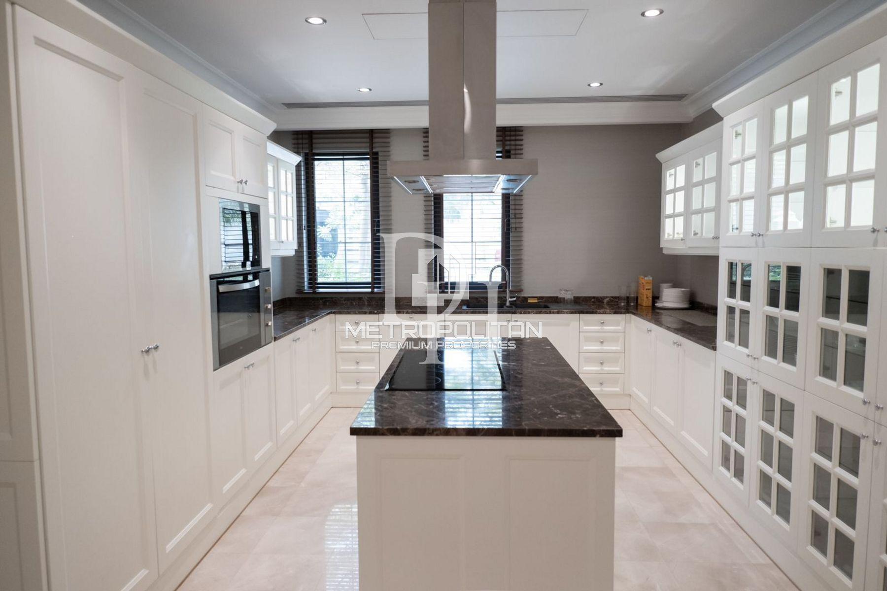 House / Villa, UAE, Emirate of Dubai, Palm Jumeirah, 27 000 000 Dh photo 5