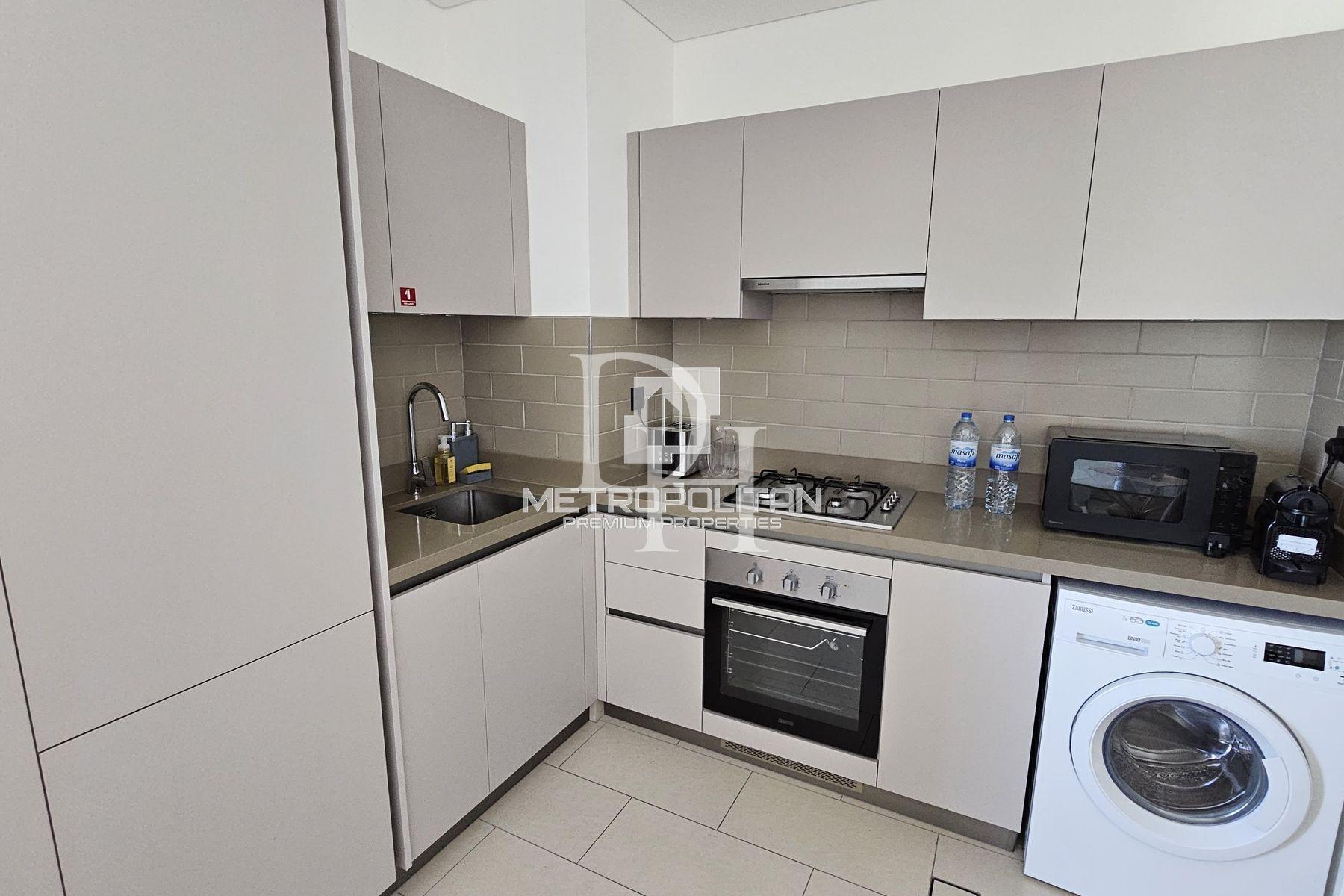 Apartments, UAE, Emirate of Dubai, Downtown Burj Dubai, 2 097 000 Dh photo 3