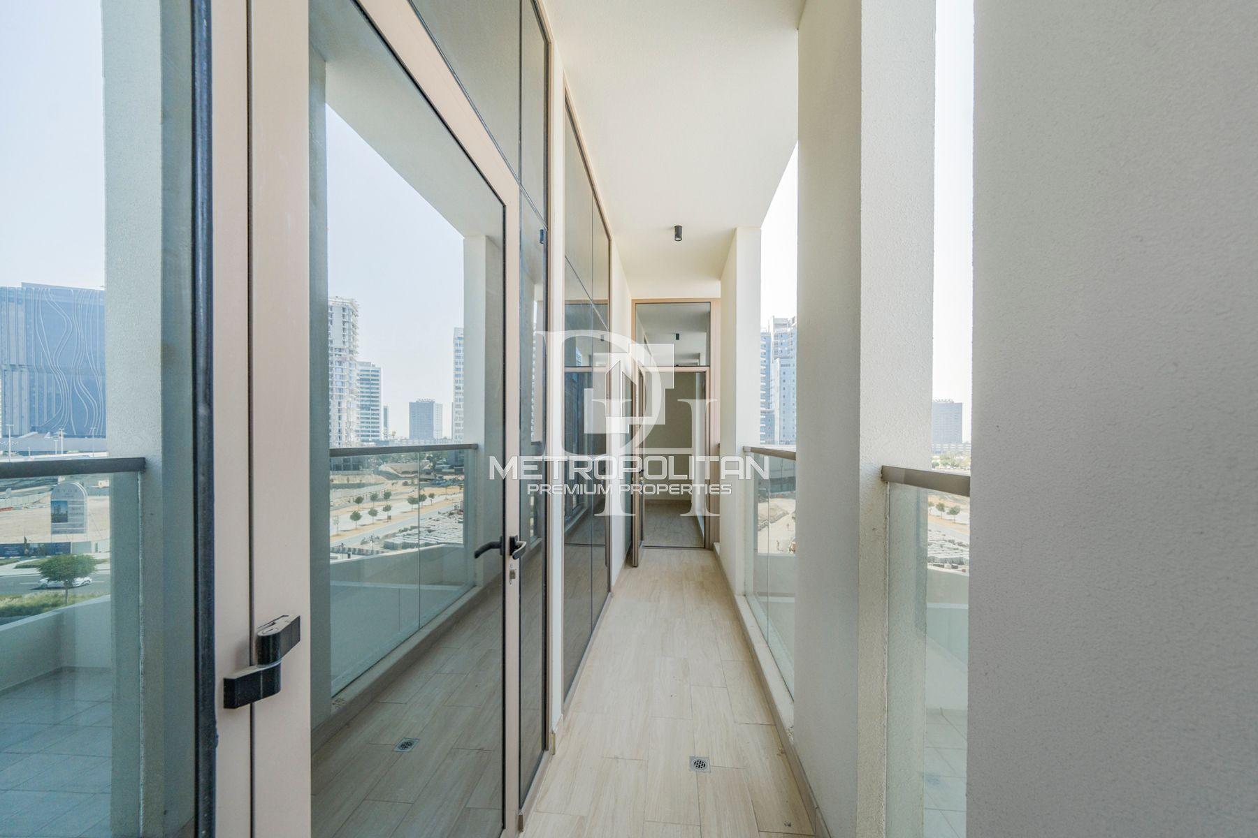 Apartments, UAE, Emirate of Dubai, Dubai, 2 400 000 Dh photo 12