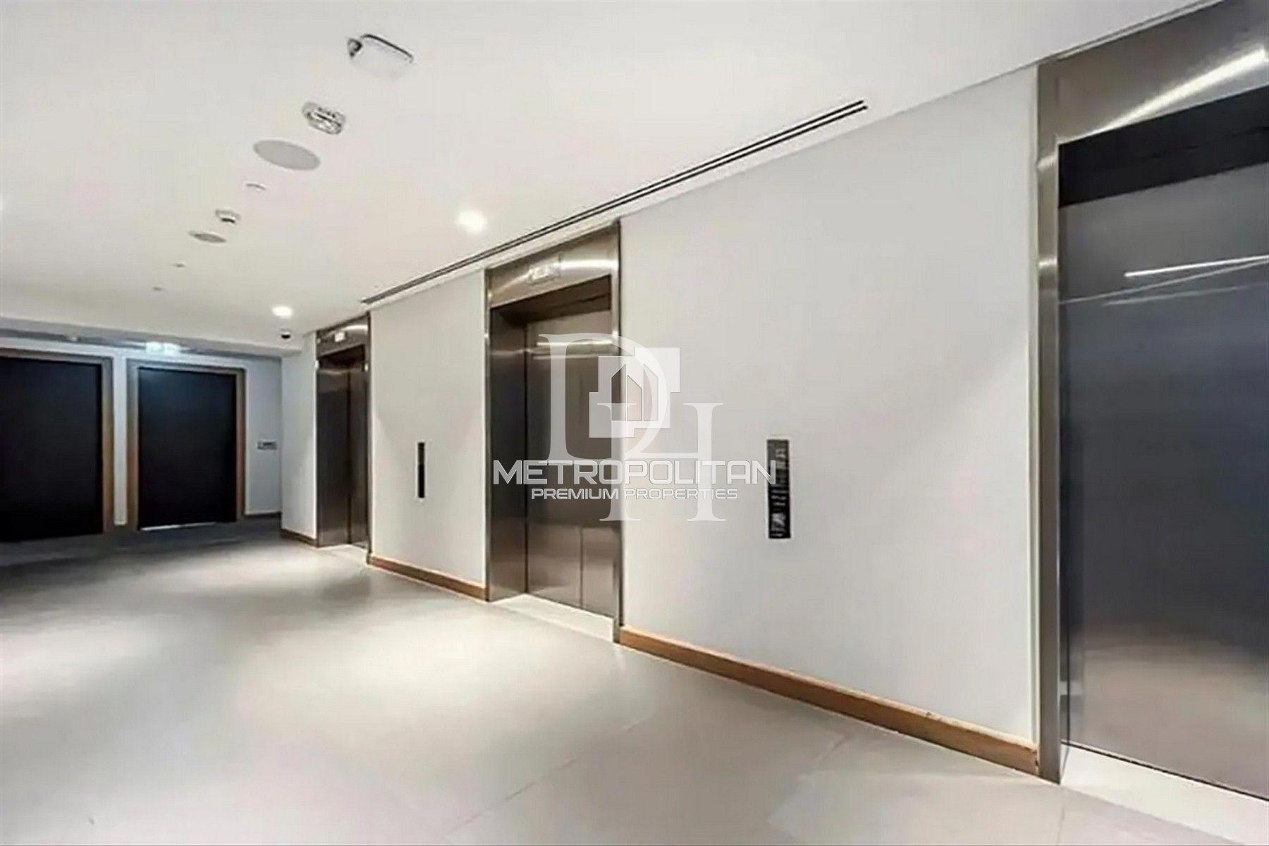 Apartments, UAE, Emirate of Dubai, Dubai, 800 000 Dh photo 4