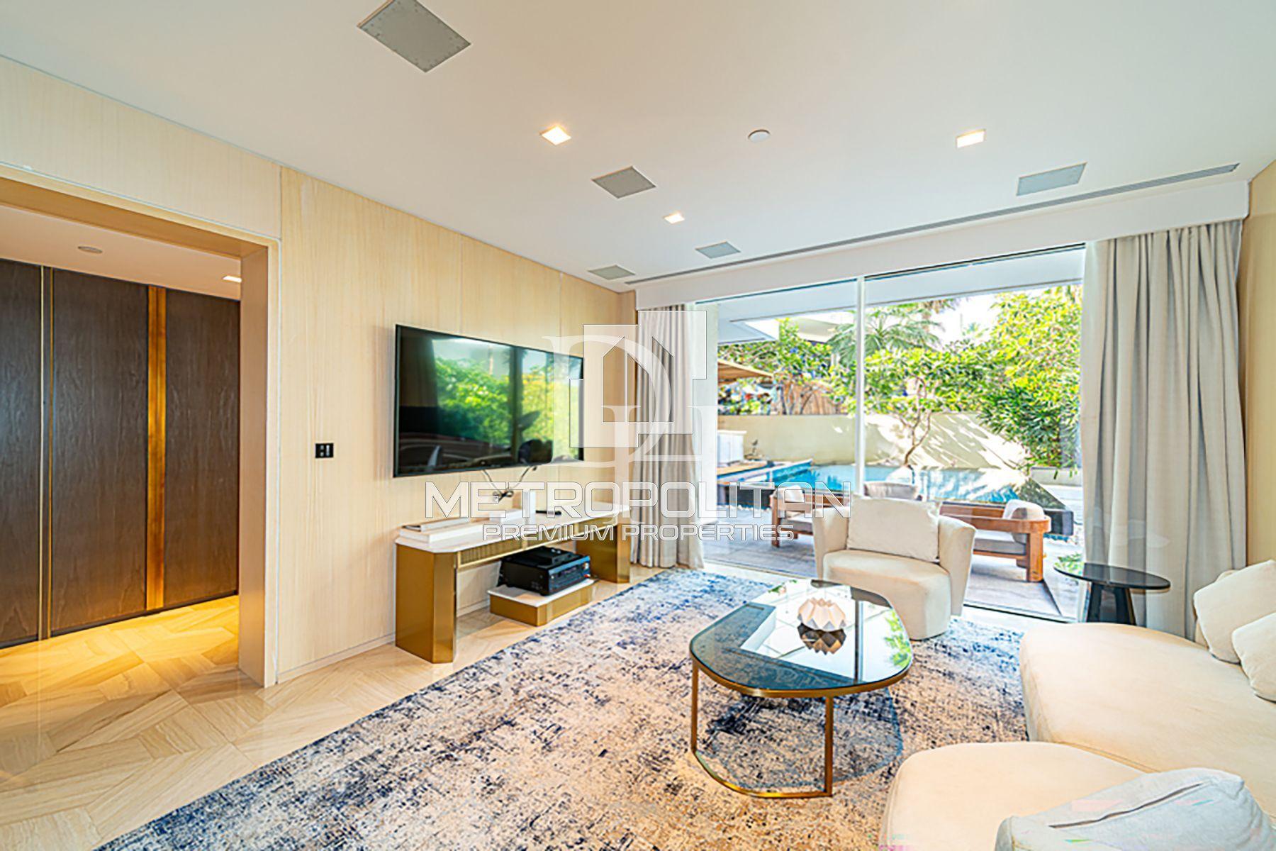 Apartamenty, Zjednoczone Emiraty Arabskie, Emirat Dubaju, Palm Jumeirah, 9 250 000 Dh zdjęcia 1